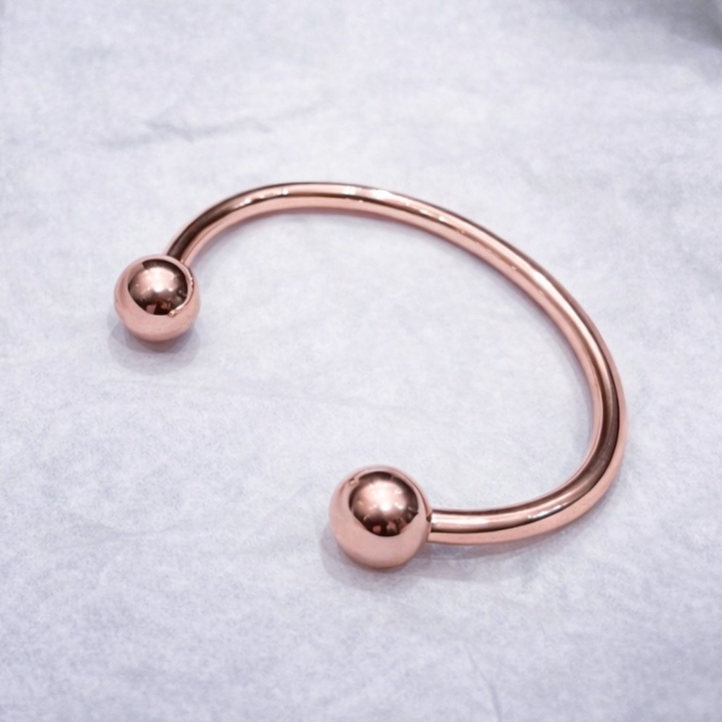 What&rsquo;s in your jewellery box? 
With gold prices remaining high, it's a good time to have a rummage and see what you have. I made this classic 14ct red gold bangle from gold reclaimed from an antique pocket watch which had been gathering dust in