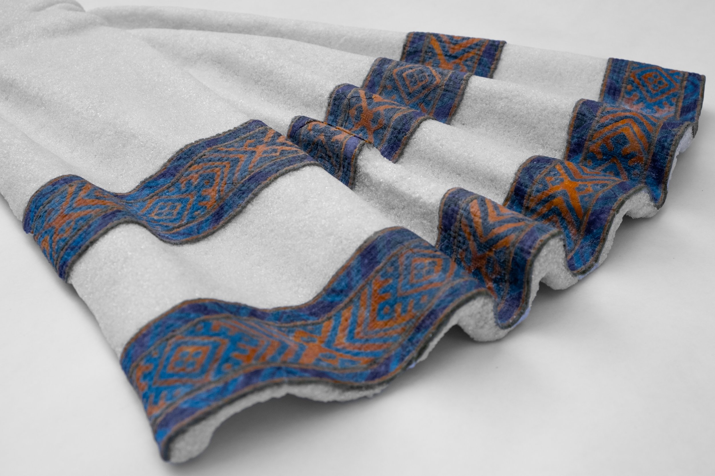 Kirivööd - Pöide - final piece - color correct-1.jpg