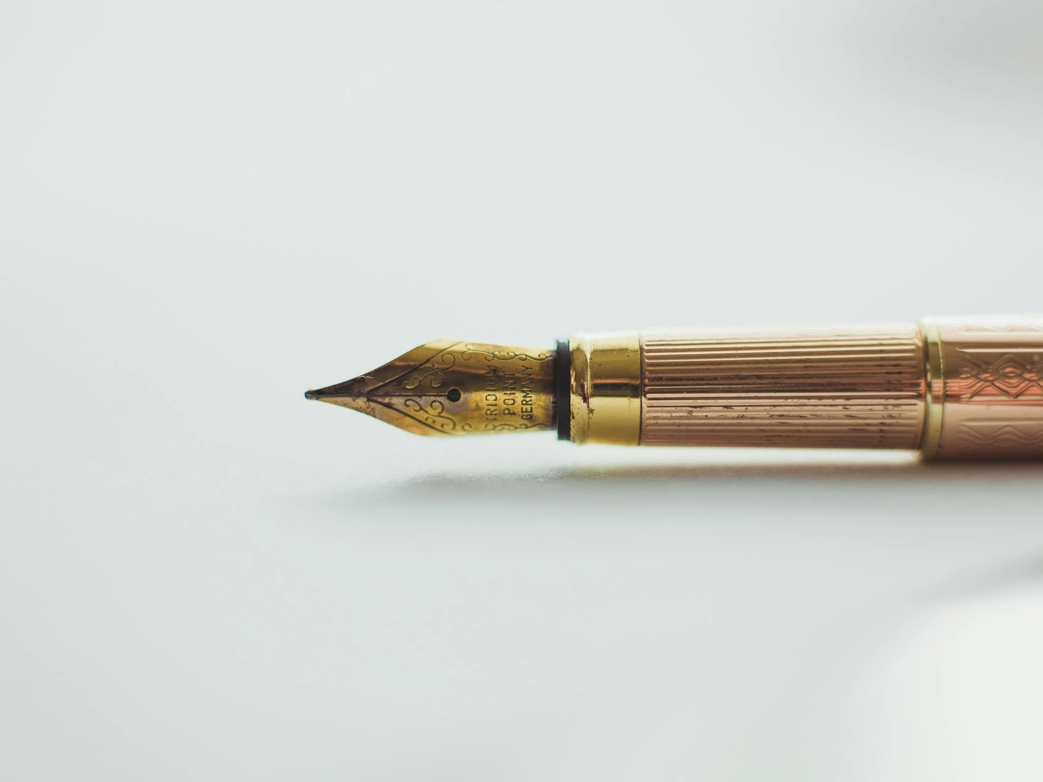 Writing is easy, all you have to do is cross out the wrong words.                                      ~Mark Twain