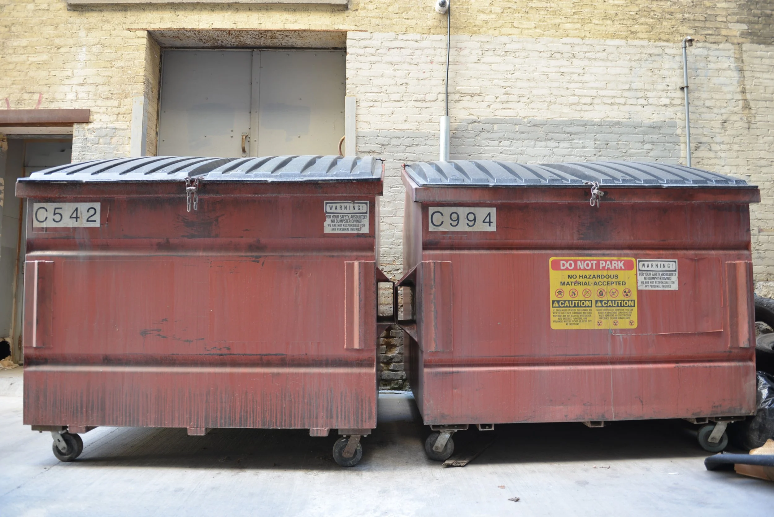 DUMPSTER GRAPHICS