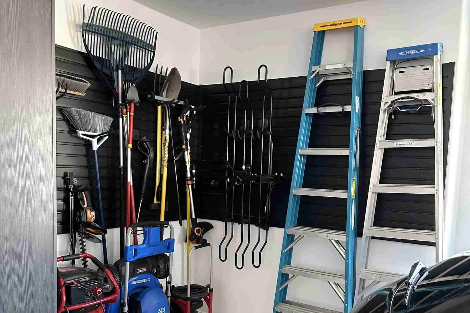 The 'Zone' Method: Creating Functional Areas with Custom Storage