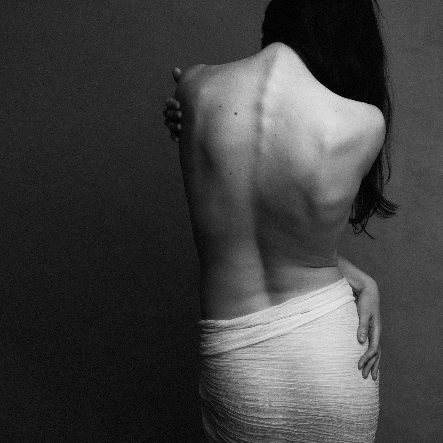 🖤

#blackandwhitephotography #blackandwhiteboudoir #selflovephotosession