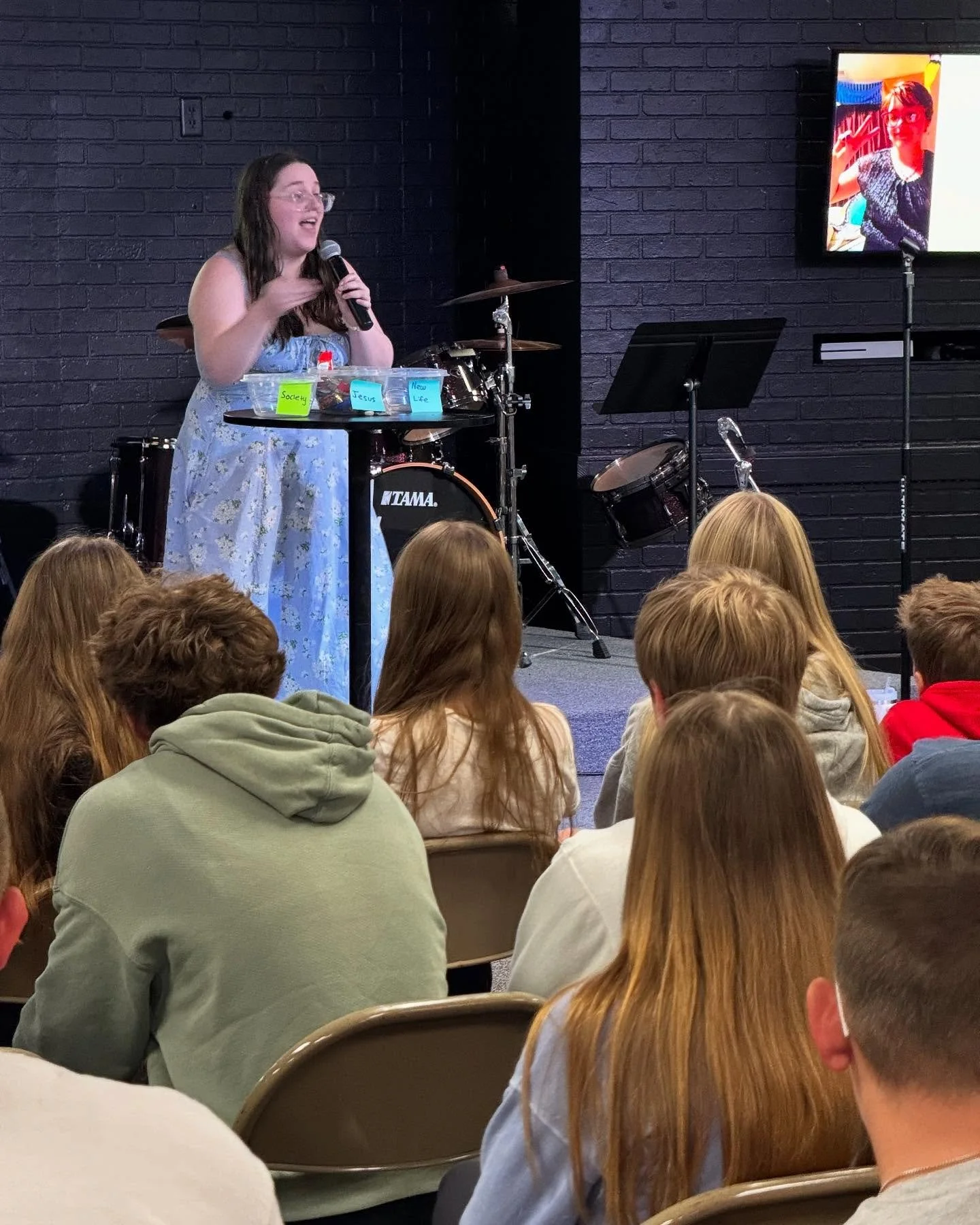 Cassie brought a powerful word tonight! Make sure to share Christ with everyone around you, you never know how it can change their lives!