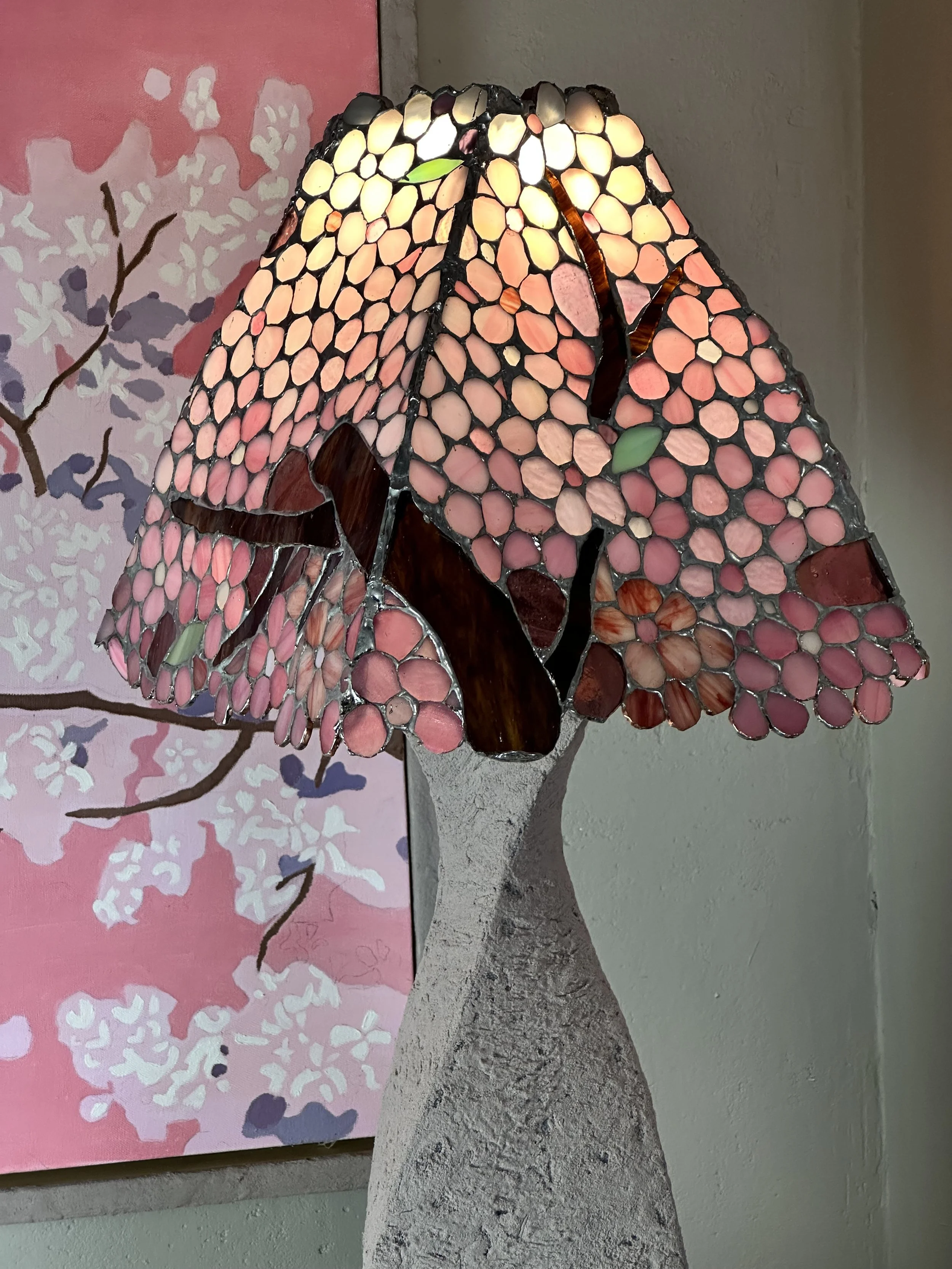 Japanese Cherry Blossom Stained Glass Lamp Nero