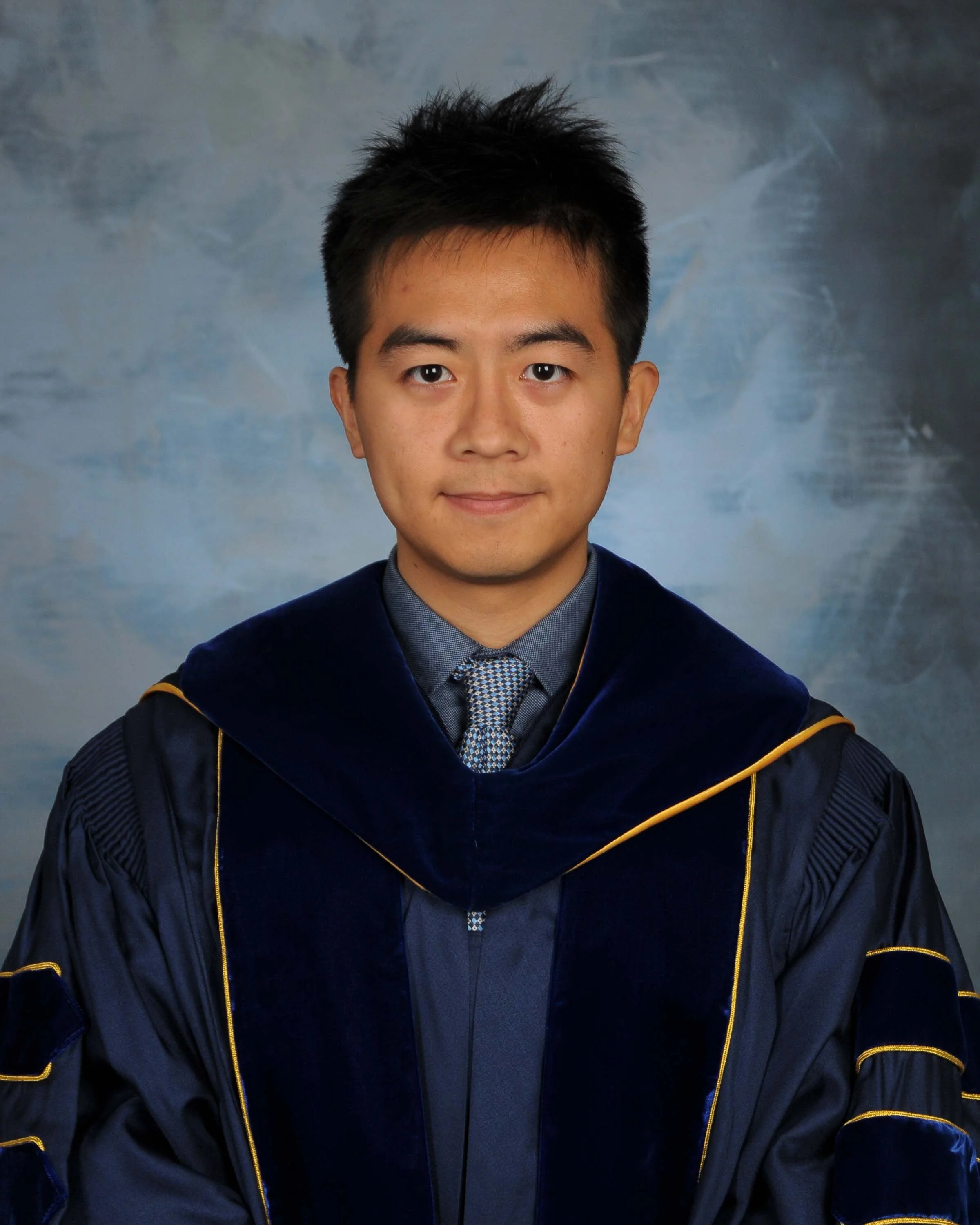 Chien-Yu Huang_Photo 2.jpg