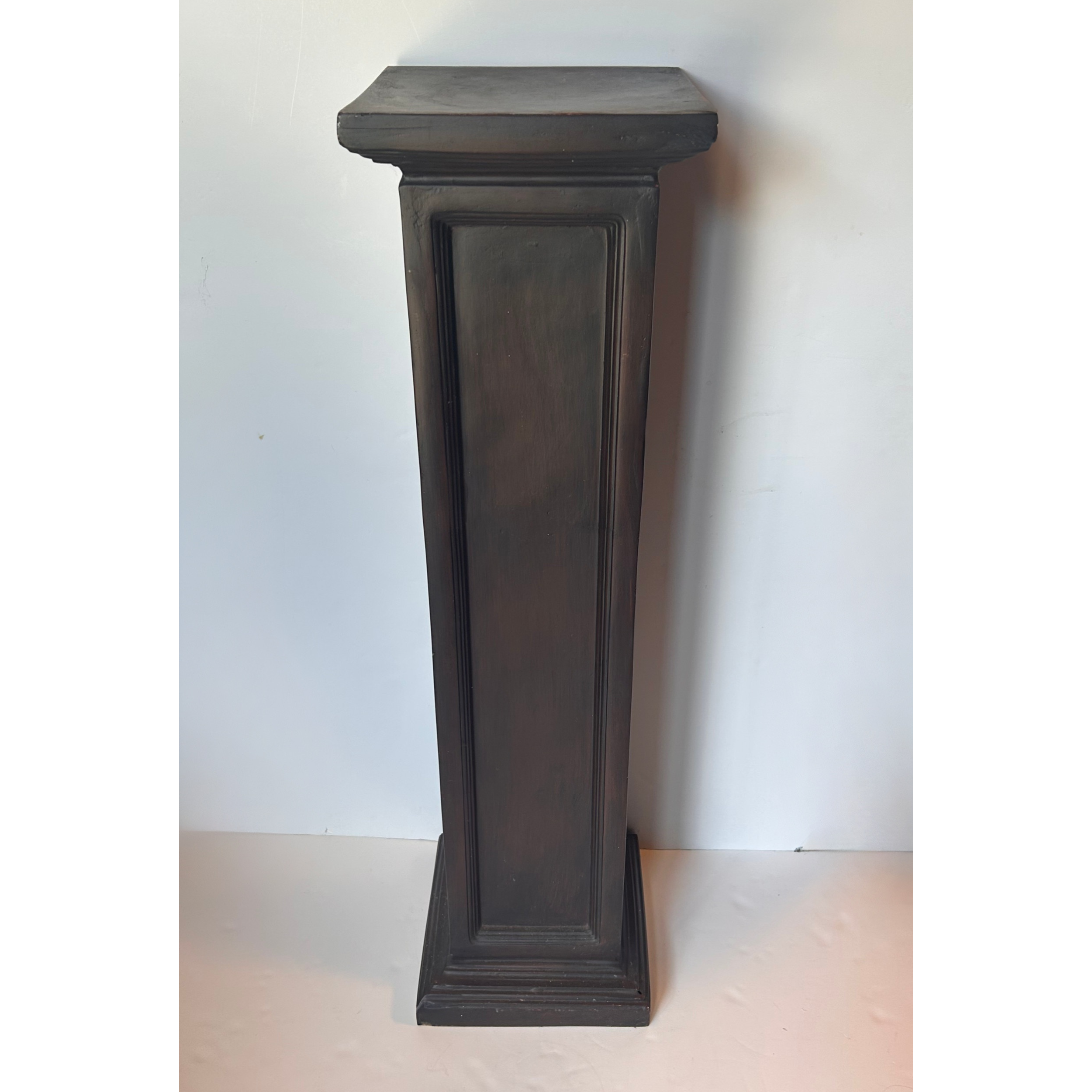 brown woden column cropped final.png