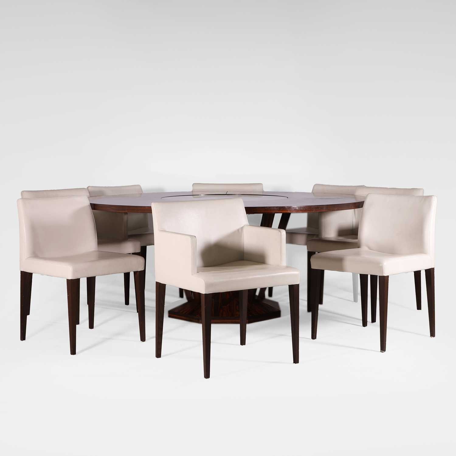 659404-10-medium.jpg