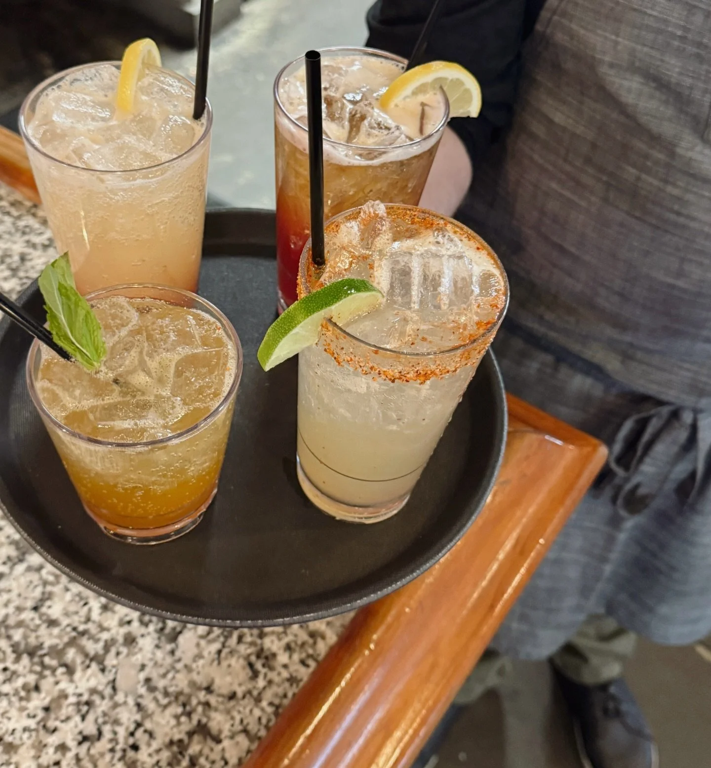 Our new lineup of NA drinks is 🔥🔥🔥🔥🔥!

Social Strawberry: strawberry puree, vanilla syrup, lemon juice, ginger beer
Flight Test: Red Bull, blackberry syrup, white grape juice, pineapple juice
Peach Ring: peach puree, apple cider vinegar shrub, f