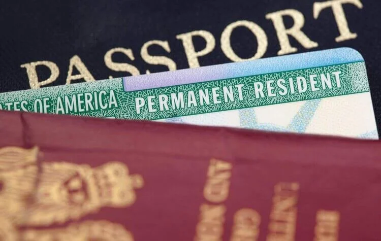 Great Benefits Of Working With An Immigration Lawyer For Your Green Card Case