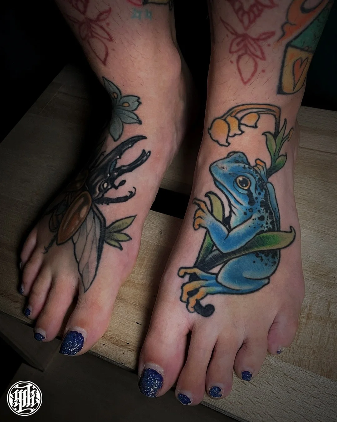 🐸 @zoe_tattooassistante healed feet 🙏
Done at @gizahstudio 
swipe to see the second one and the video 

🐒 Booking open for October &amp; November at Nantes @gizahstudio 
 
Next Guest : 
🇨🇭Geneva at @nuitnoiretattoo 24th to the 27th September ! L