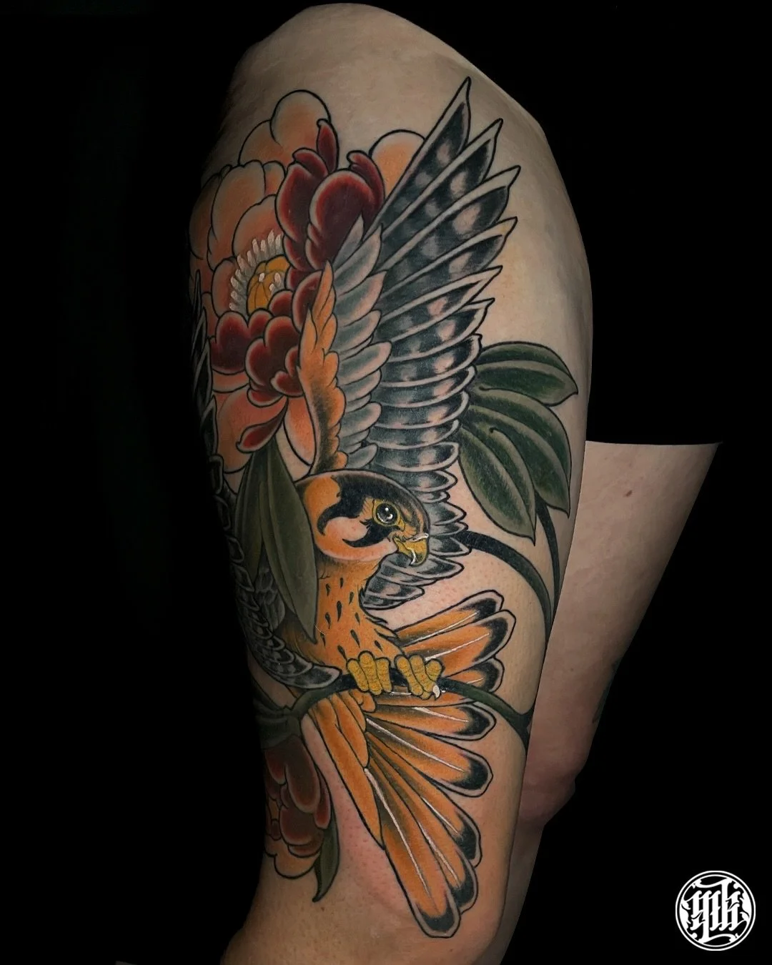 🦅 Hawk for the strong @batsy_w 🙏 
Swipe to see the video 🌝
thanks a lot ! Done at @gizahstudio 🔥

Booking is open for November, December &amp; January 🐵

Next Guest : 
🐍 RENNES at @carbone.quatorze 26th to the 29th November !

&mdash;&mdash;&md