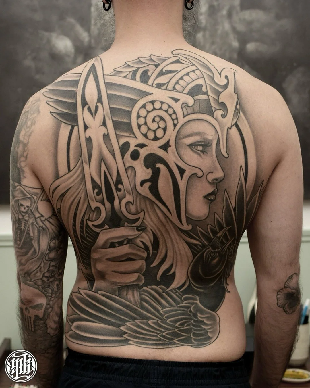 🐦&zwj;⬛ Fully healed Robert backpiece 🌝
🙏 thanks for your trust on this big project 🔥
Done at @gizahstudio ✨
🌚Swipe to see the video 🐵

Booking is open for November, December &amp; January 🌝

Next Guest : 
🐍 RENNES at @carbone.quatorze 26th t