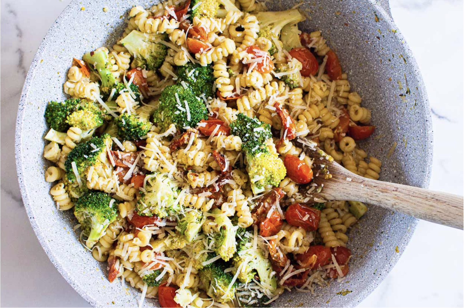 Healthy Pesto Pasta