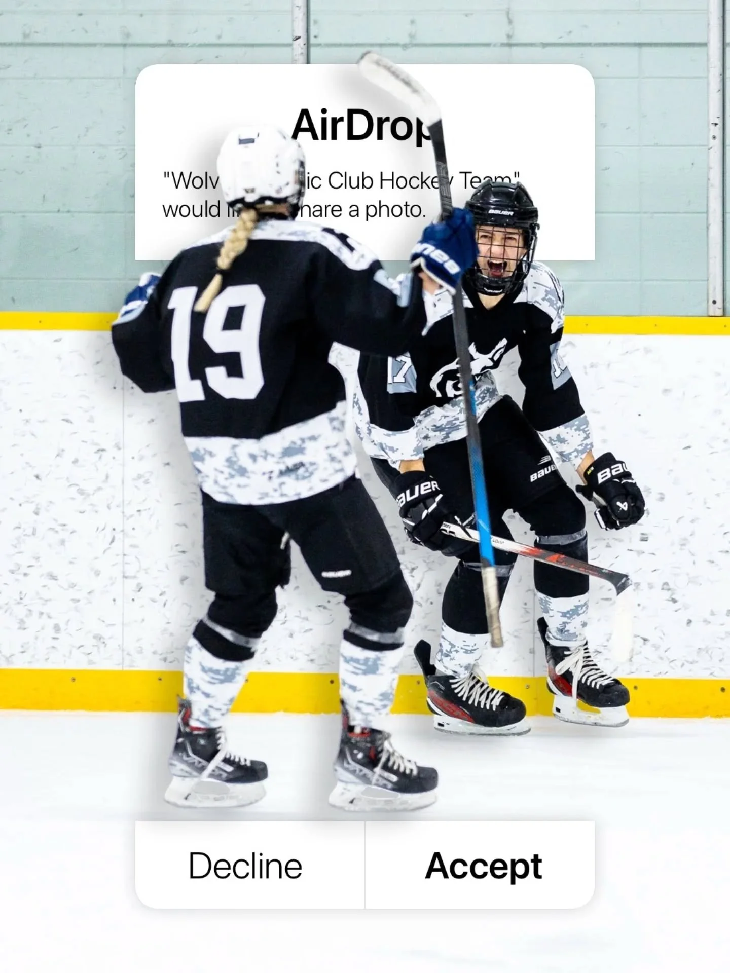 When the notifications hit, and the Wolves Athletic Club is clearly scrolling through the camera roll from Quickcard Edmonton Minor Hockey Week by @playhockeyedm, and finding pure 🔥

Follow @wolves.athleticclub and never miss a photo drop from this 