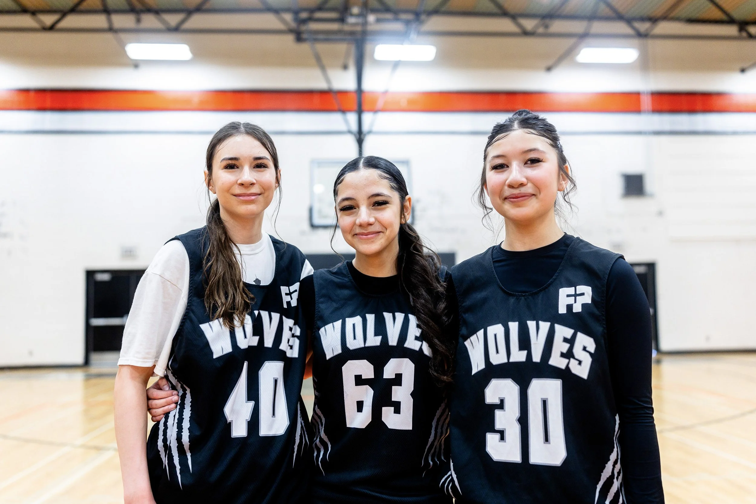 wolves-3x3-s3_7338 (1).jpg
