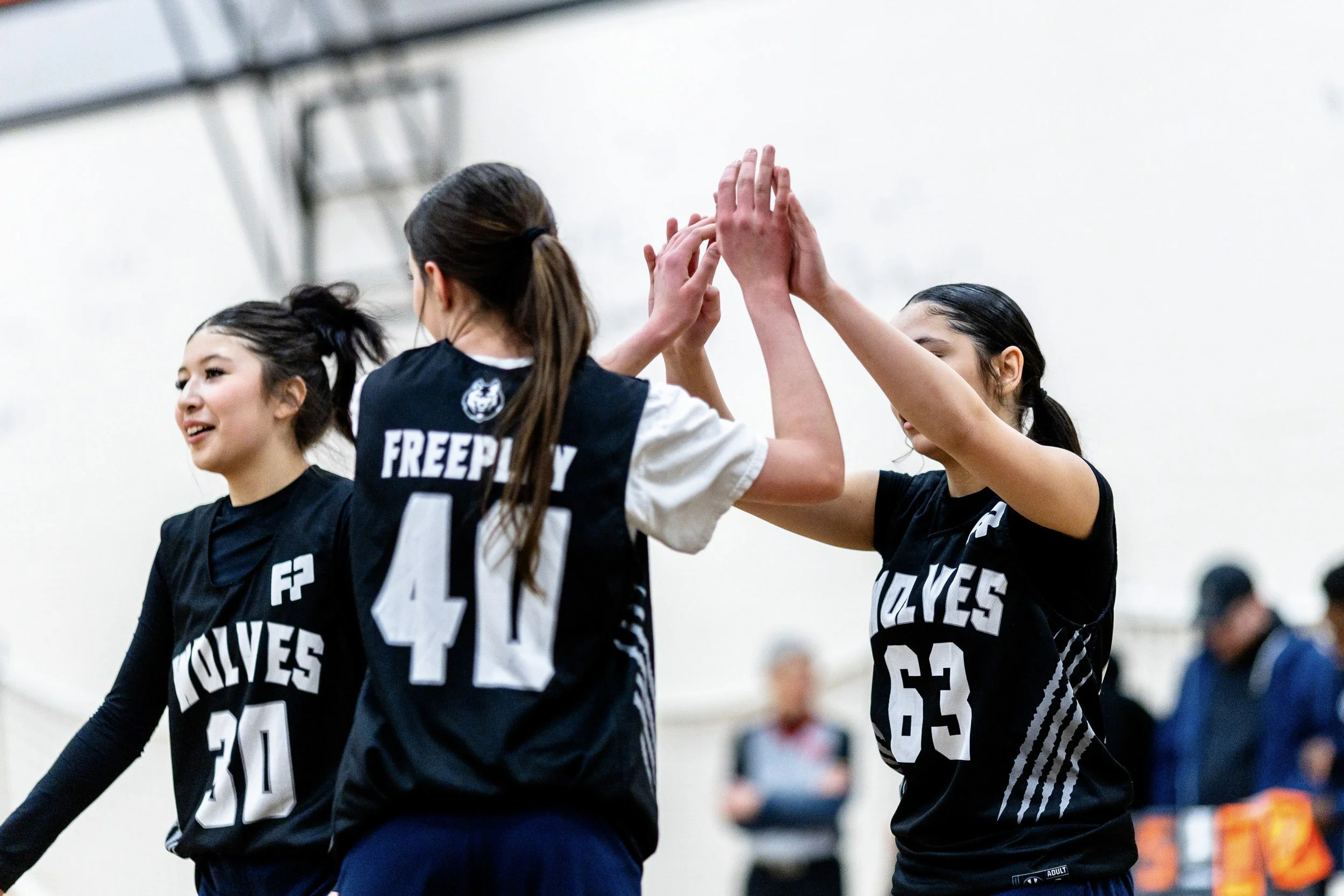 wolves-3x3-s3_6101 (4).jpg