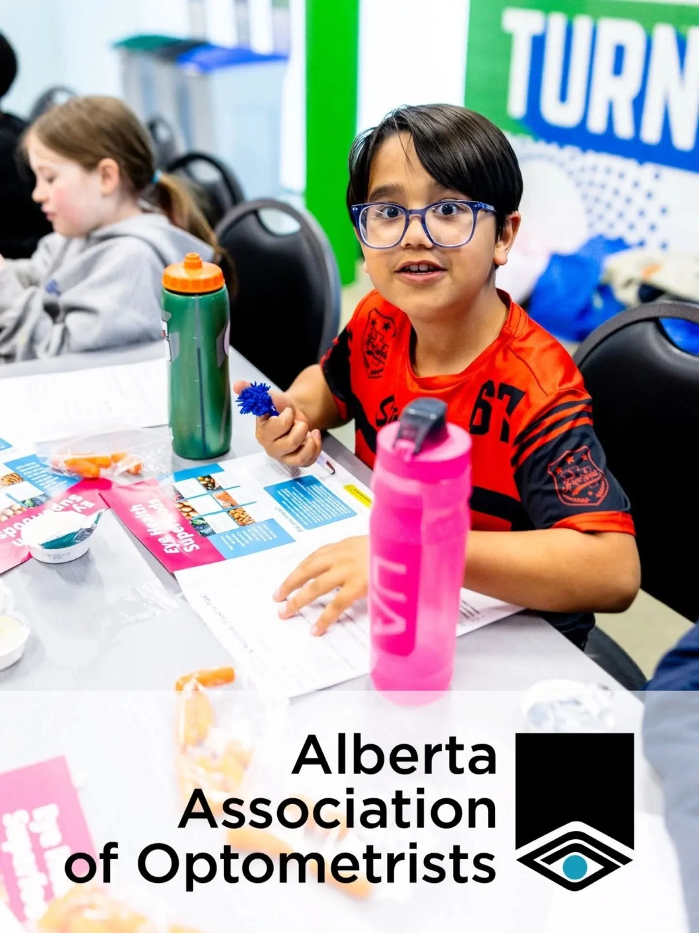 Did you know some foods have superpowers? 🦸🏽&zwj;♀️

It is Super Snack day at Free Play for Kids with our Food to Play program providing daily snacks in 25 schools across Edmonton, ensuring all kids have the energy to play! In addition to supplying