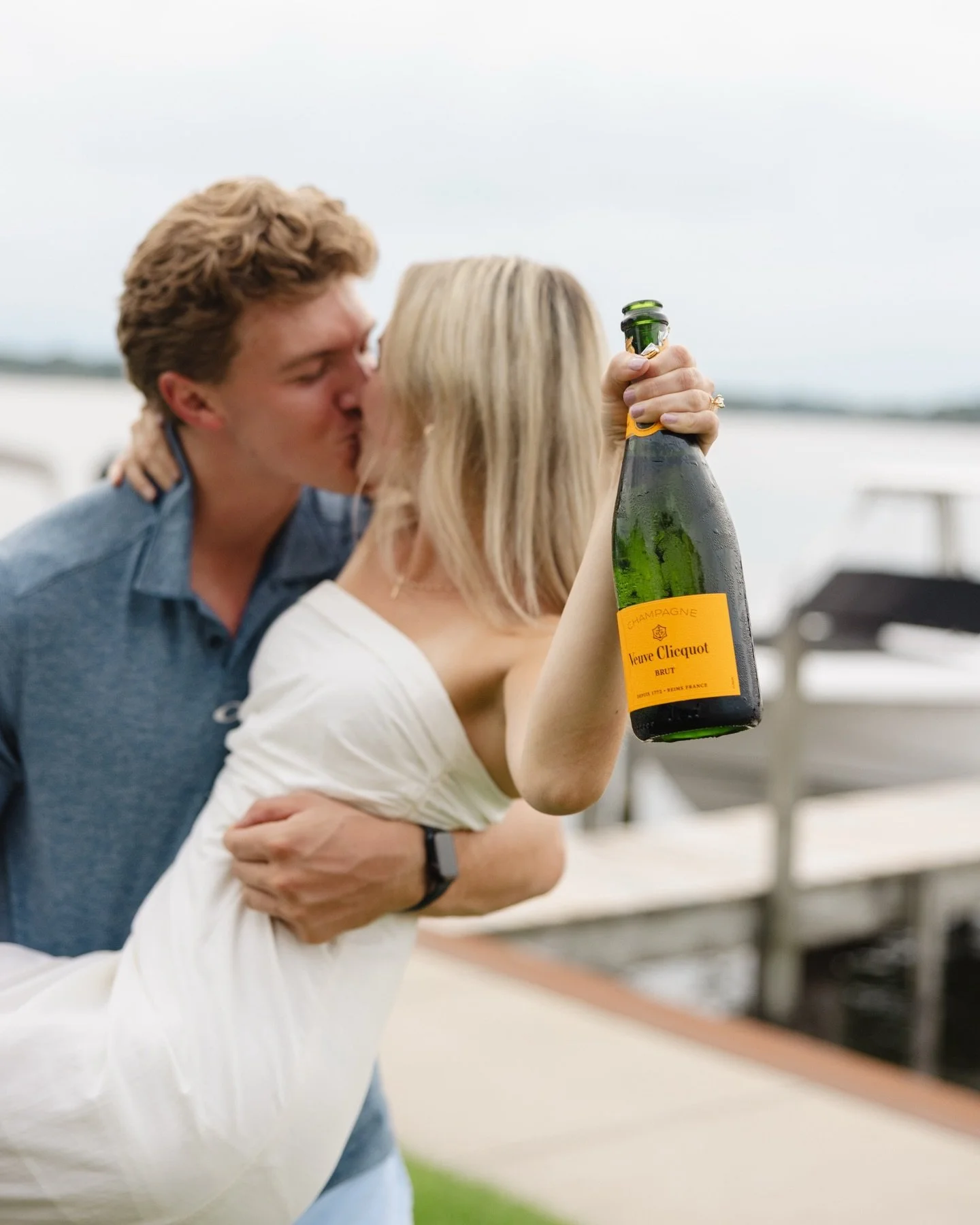 Erik &amp; Olivia💍

Capturing E+O&rsquo;s proposal felt like the sweetest secret mission!! Since Olivia is a friend of mine, we planned everything quietly ahead of time, and on the day of, I went undercover in my hat, sunglasses and hair pulled back