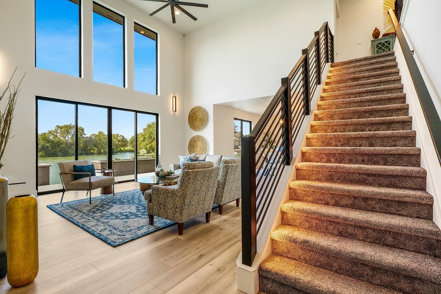&ldquo;Welcome to Fly Pix Studio! 📸✨ Specializing in stunning real estate photography to make your listings shine. Follow along for tips, transformations, and behind-the-scenes magic!&rdquo;