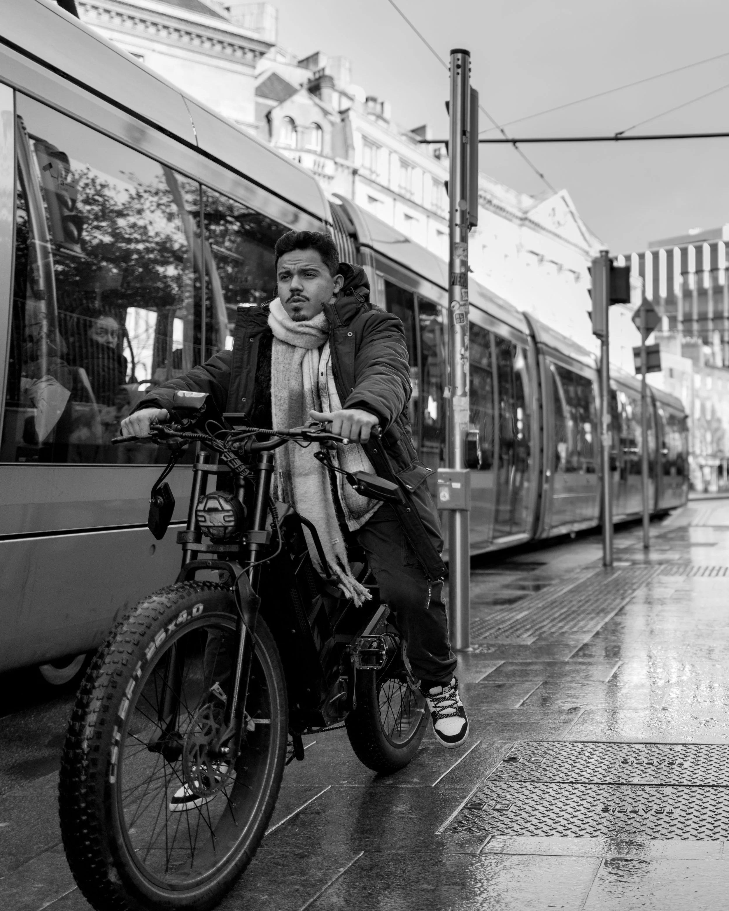 Q3Mono0010 ISO 200.JPG