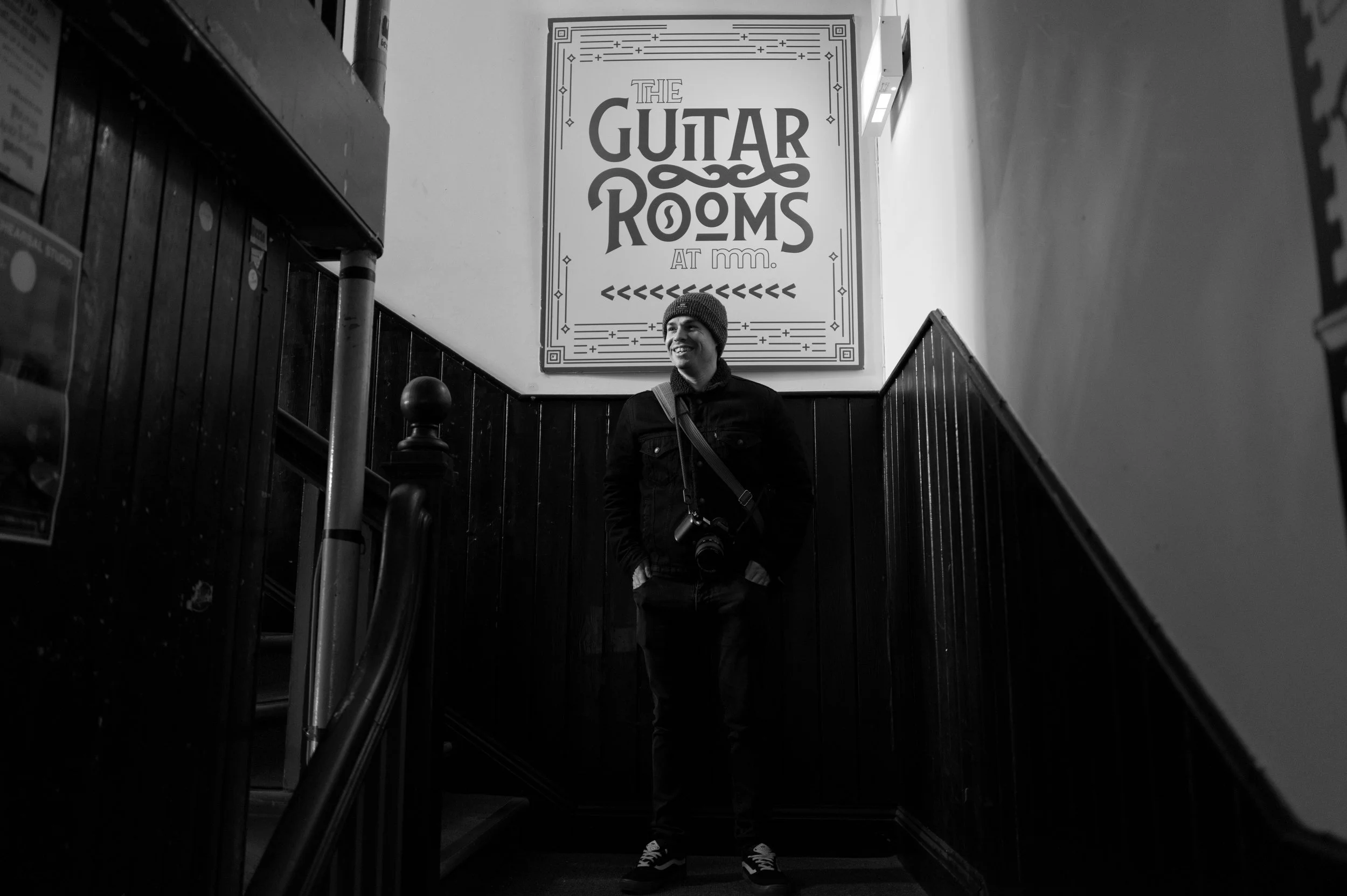 Q3Mono0022 ISO 3200.JPG