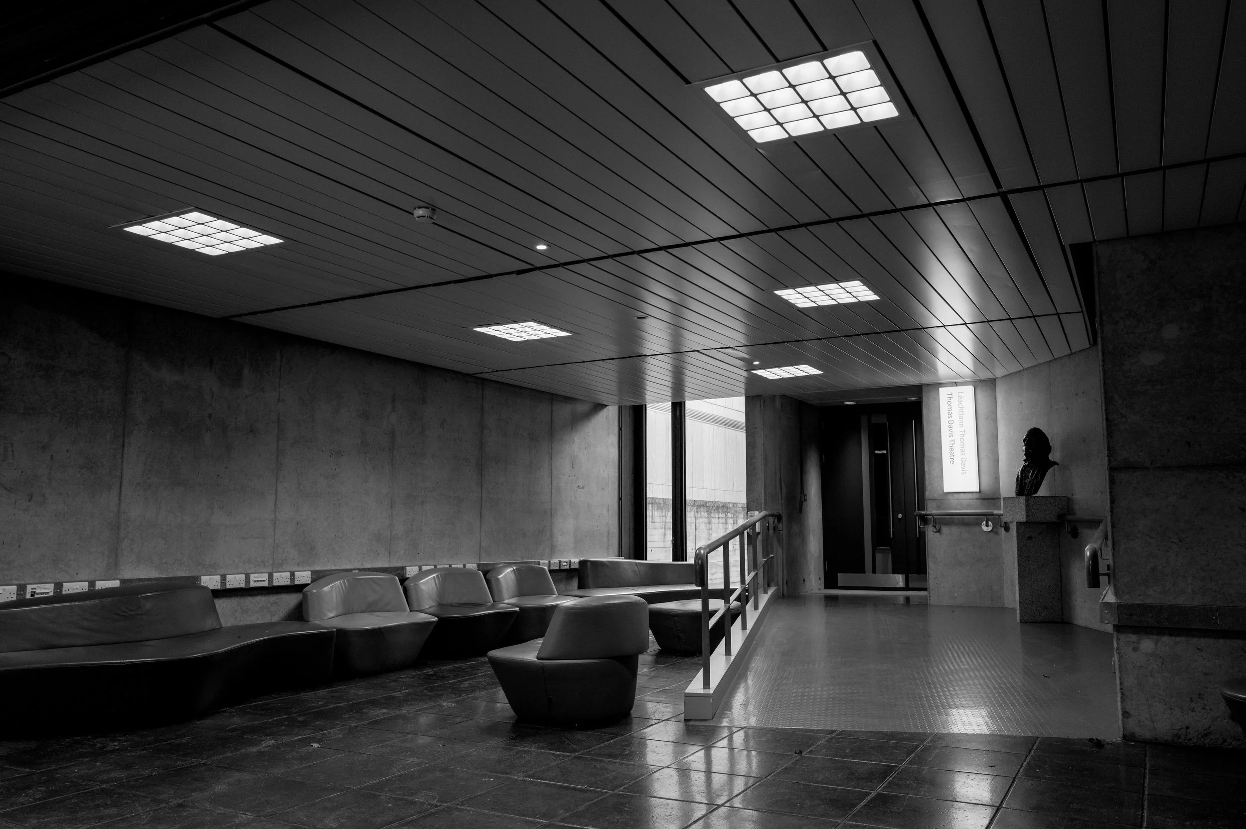 Q3Mono0056 ISO 1250.JPG