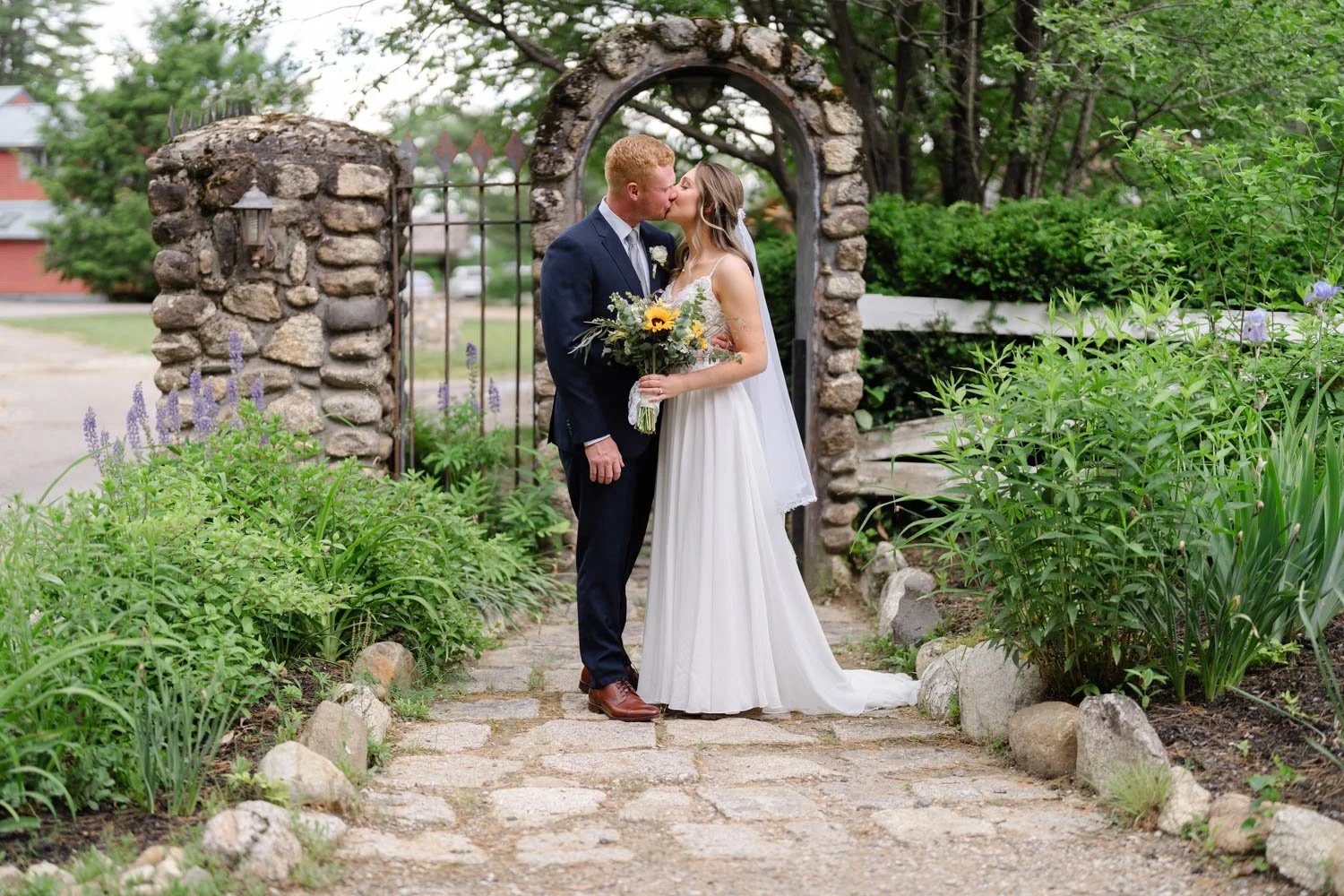 A Maine Lodge Wedding  at Old Saco Inn in Fryeburg
