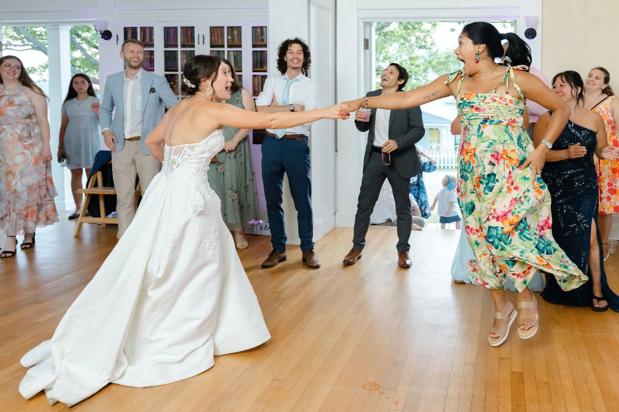 WarnerPhotography-AbbyCovy-Wedding-Color-8.8.26-547.jpg