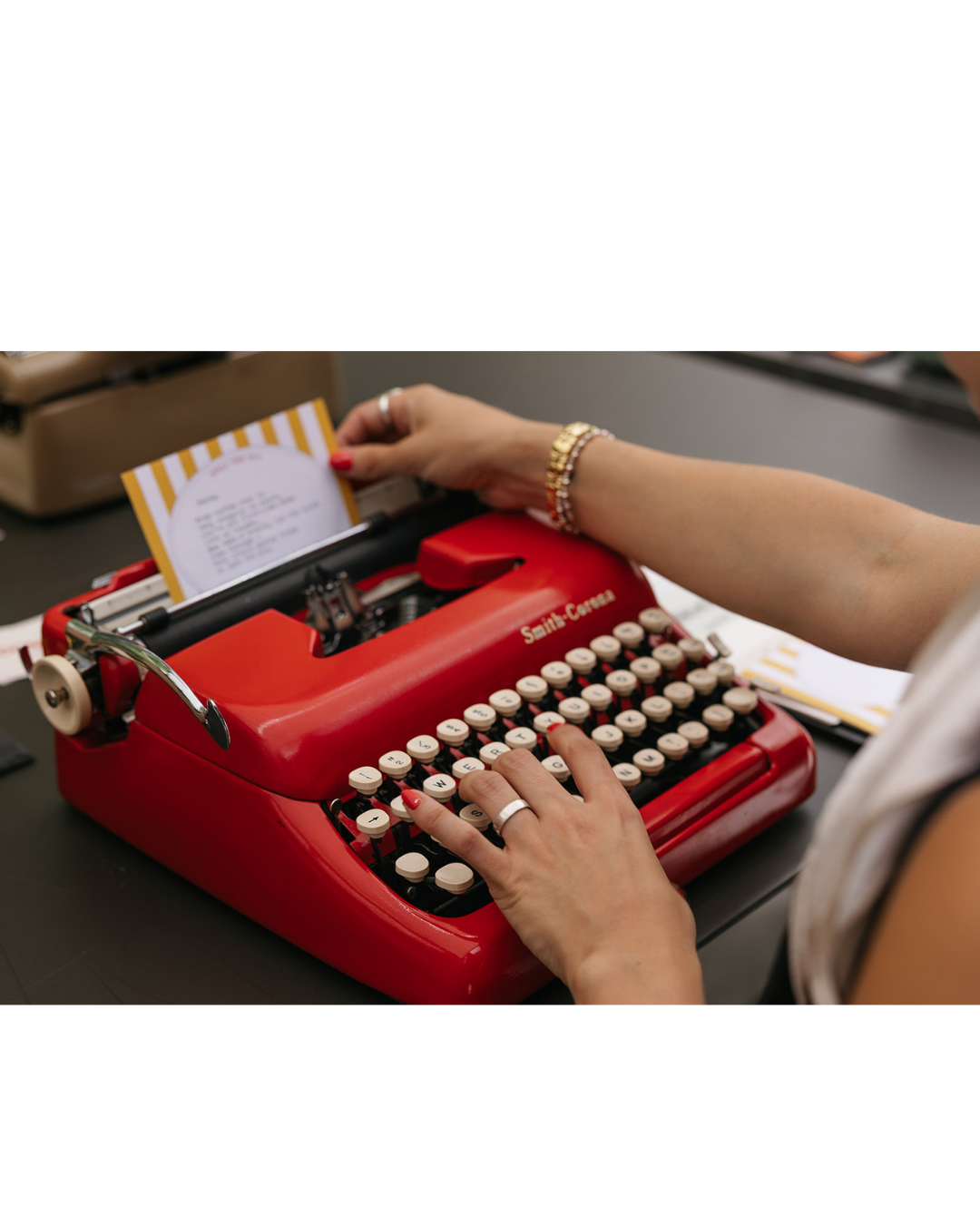 Typewriting with Poesy