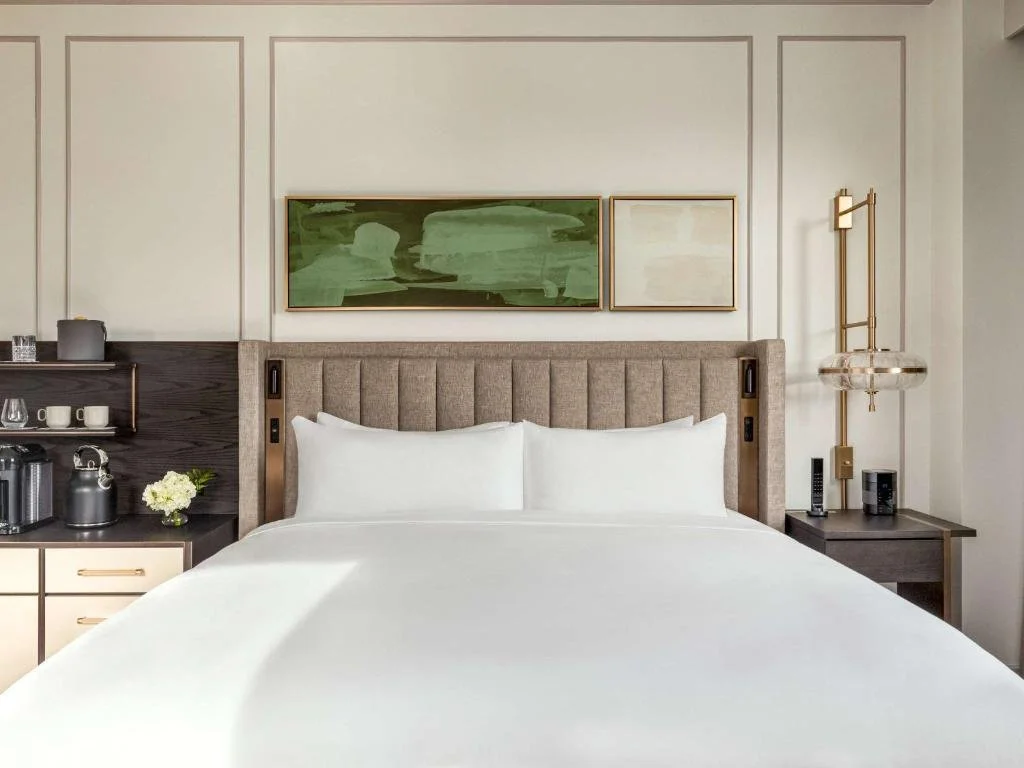 The Art of Specification: Best Practices in Selecting Artwork for Hotel Spaces by Curate Art Group