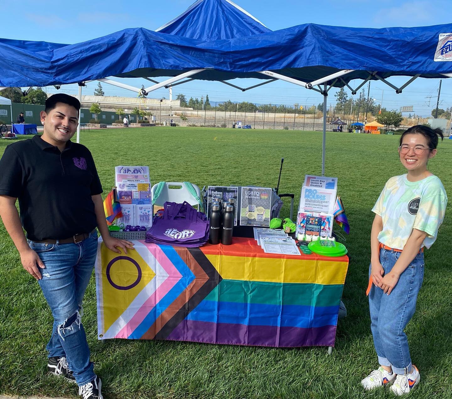 We and @heartprogramsantaclaracounty had a meaningful time with community yesterday with @vivacallesj (while also repping @thelgbtqyouthspace!). 

We met so many wonderful community members and supporters, and we are glad to have held space for each 