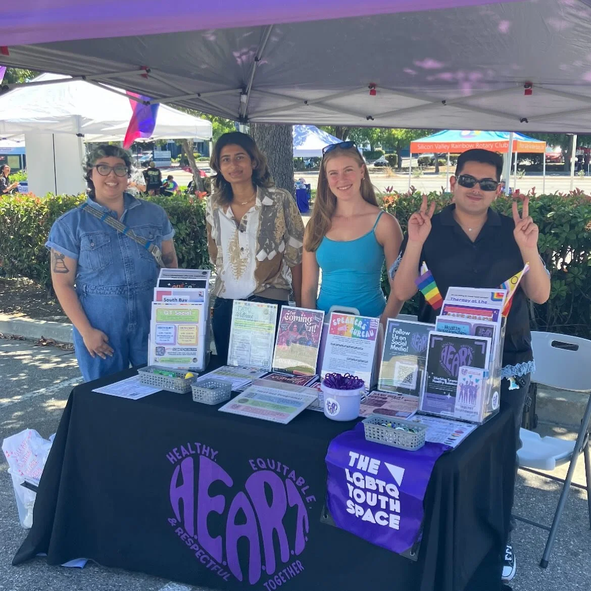 It’s Throwback Thursday!! 🤭☺️😮
We had so much fun at colleQTIve’s Pride Care and Connect Fair on August 1! 💙🤍💗💜💛
We got to share resources alongside community partners and members to kick off SV Pride month!! 🏳️‍⚧️🏳️‍🌈