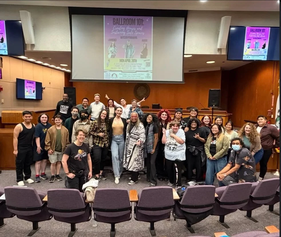 🤩Happy Friday! It&rsquo;s time for another outreach recap 🤩 

💛 We&rsquo;ve been booked and busy with outreach the past few weeks 💅🏽 Shout out to all of our community partners and members for organizing and being in community with us. 💛

1. Sli
