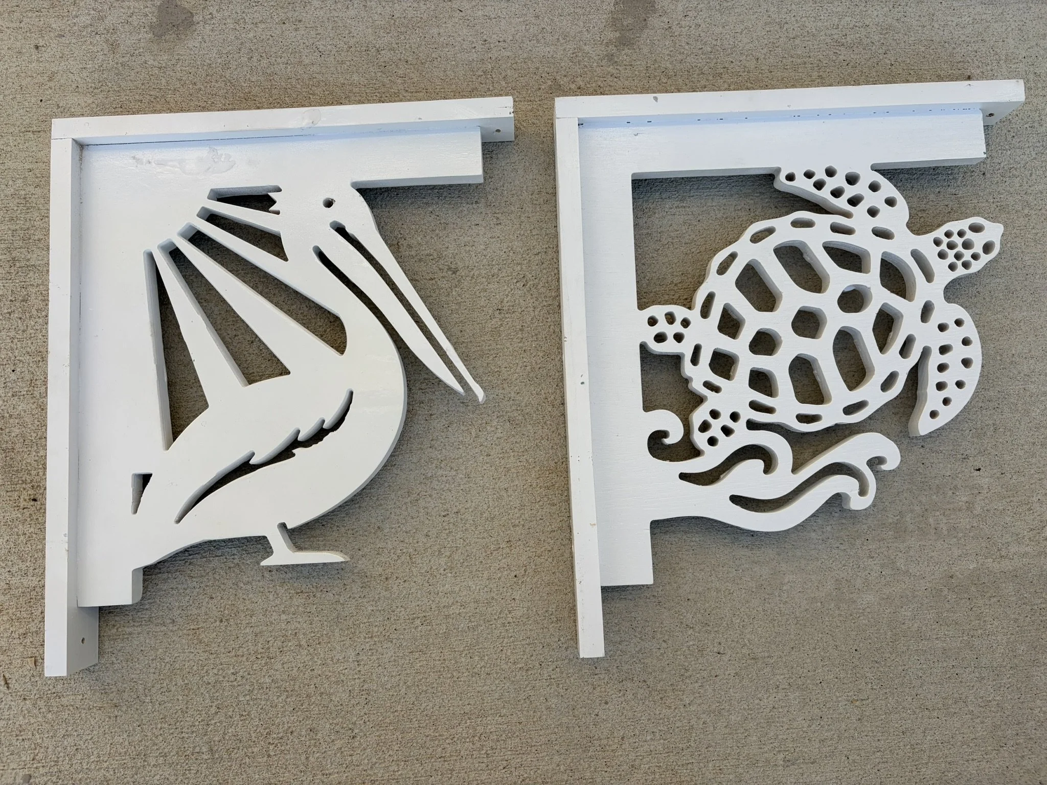 Decorative porch corbels