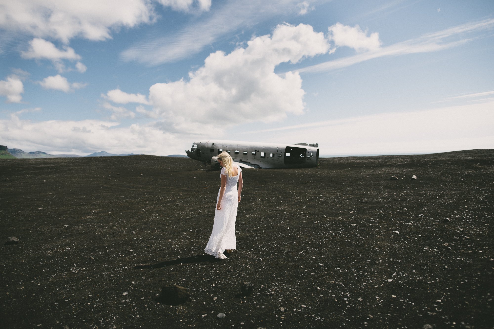 bride at Sólheimasandur plane wreck iceland