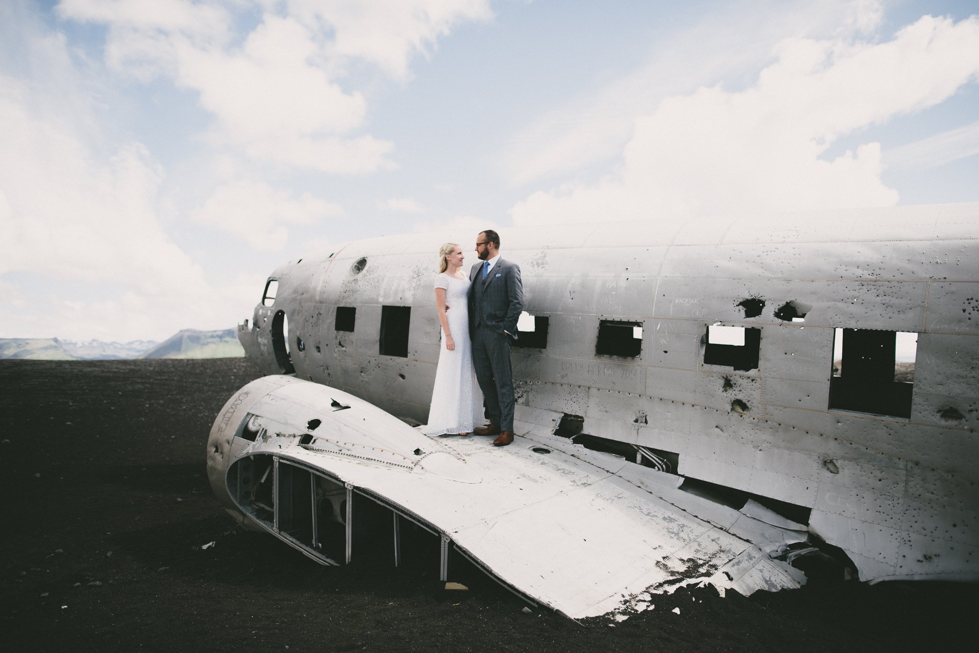 iceland-wedding-photographer-sara-rogers-photography-24.jpg