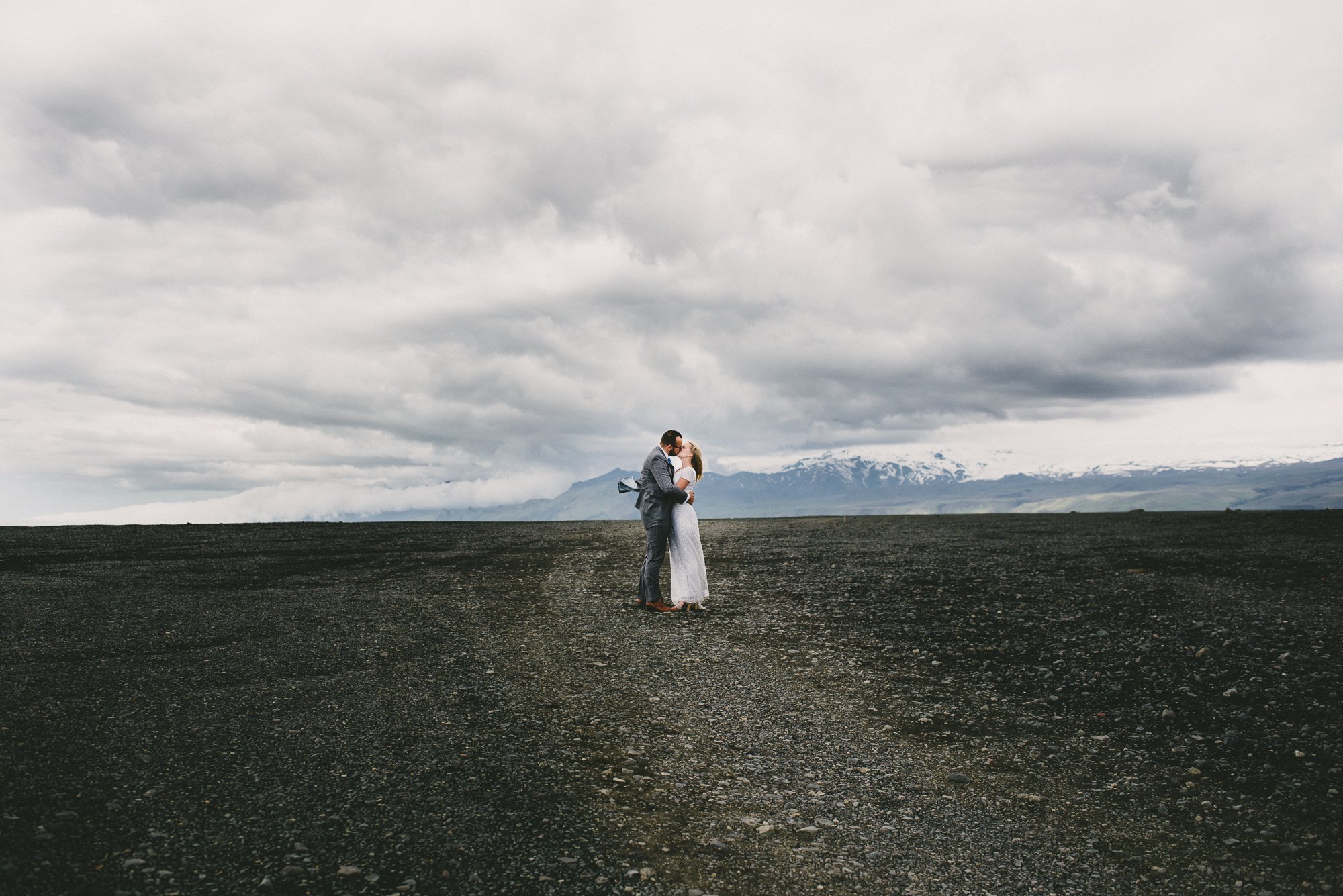 iceland-wedding-photographer-sara-rogers-photography-45.jpg