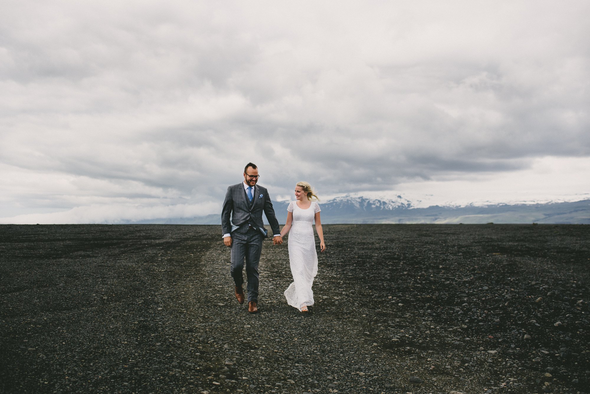 iceland-wedding-photographer-sara-rogers-photography-46.jpg