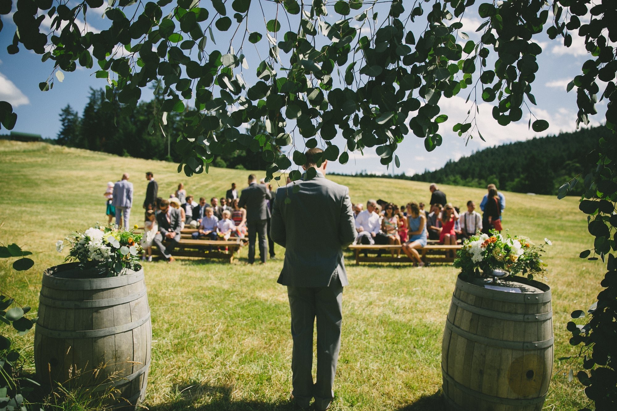 41-birdseye-cove-farm-wedding-sara-rogers-photography.jpg