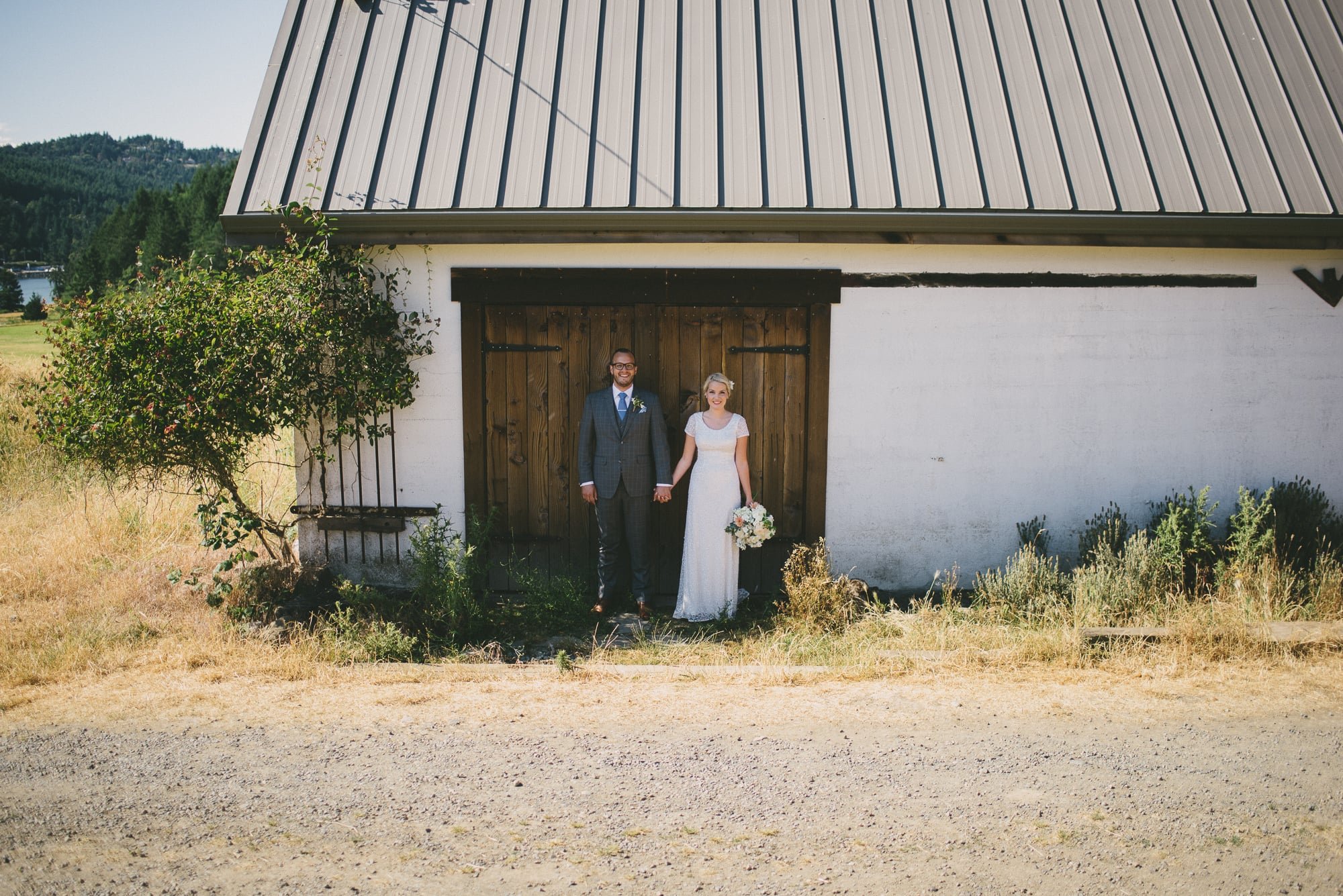 65-birdseye-cove-farm-wedding-sara-rogers-photography.jpg