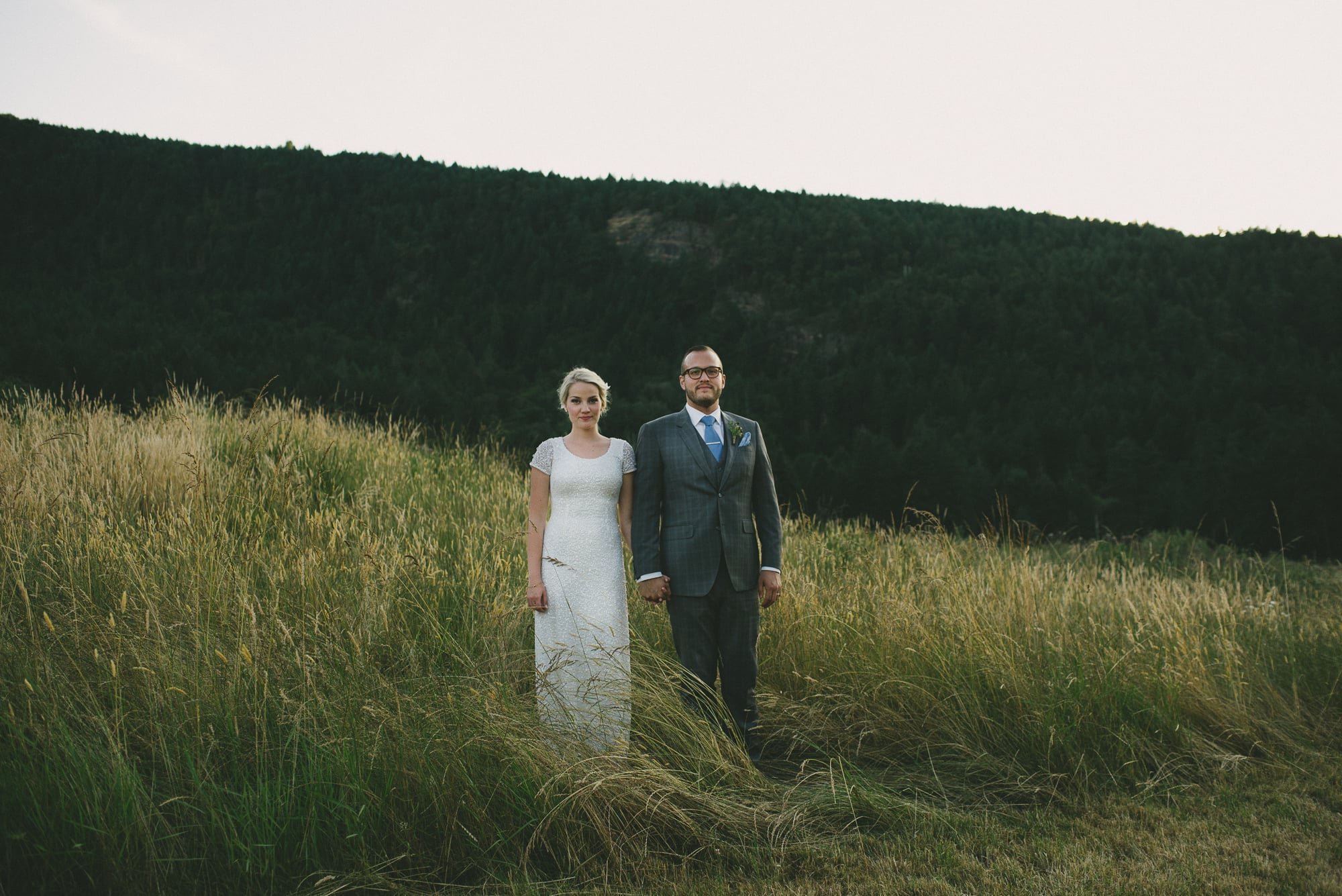 vancouver island wedding photographer