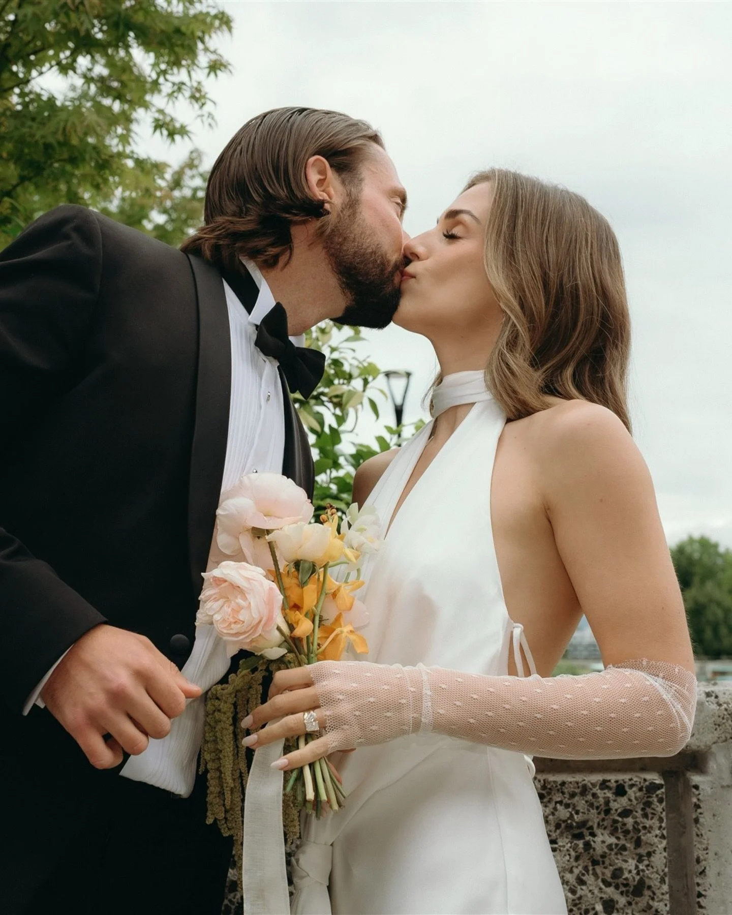 An intimate wedding hallelujah
Killer outfits hallelujah
Editorial portraits hallelujah
Art deco details hallelujah
Just-us energy hallelujah
Modern romance hallelujah

Proof you don&rsquo;t need a big production to make something feel iconic.

Vanco