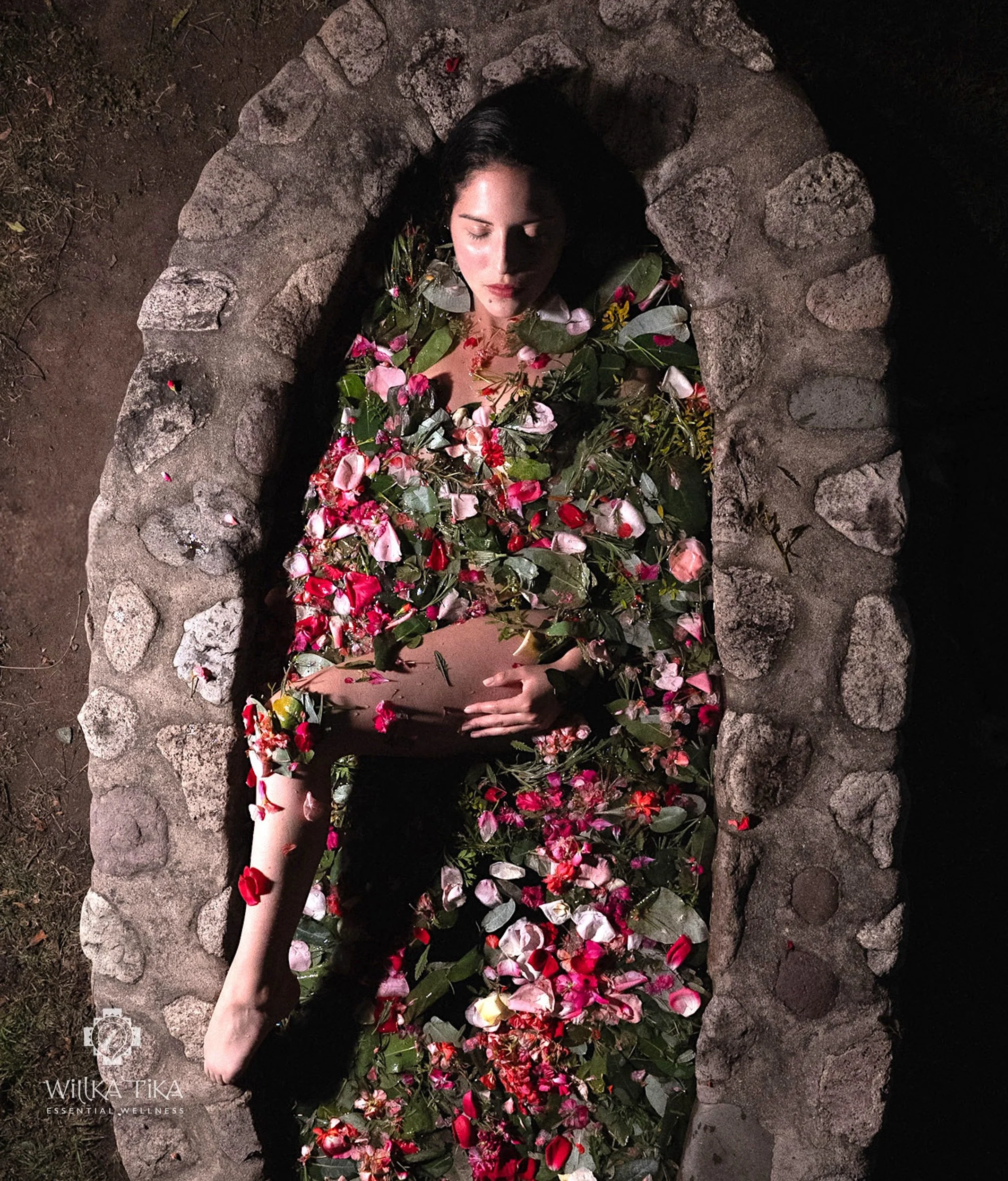 Spa Solar Flower Bath.jpg