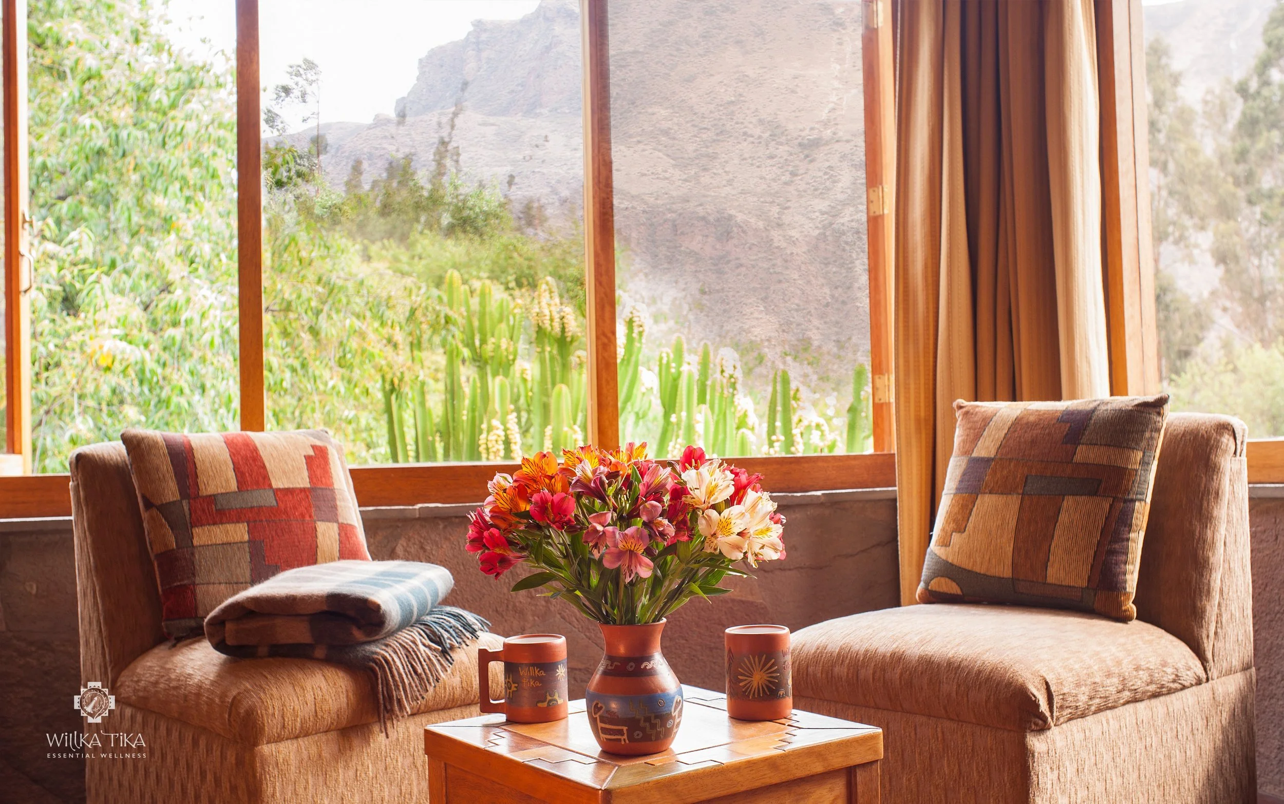 WT Luxury King Sitting Area.jpg
