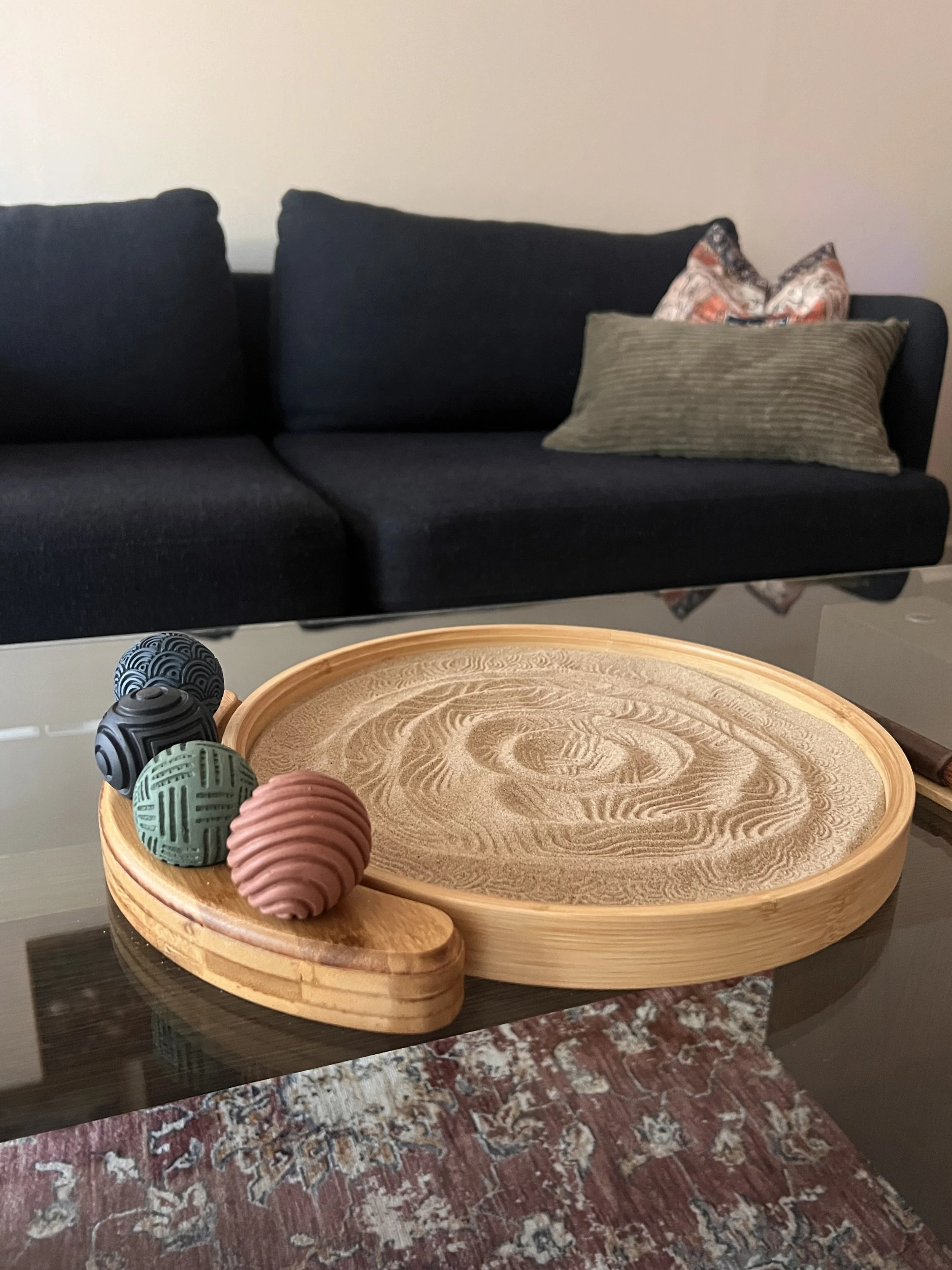 Zen garden at the coffee table