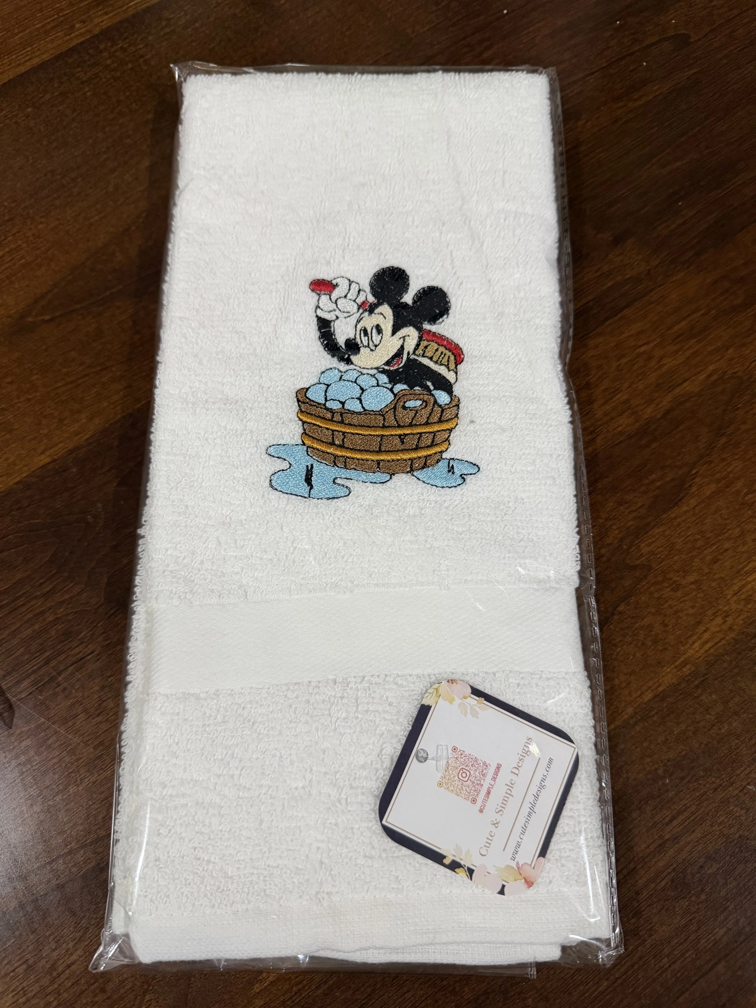 Hand Towel  "Mickey"