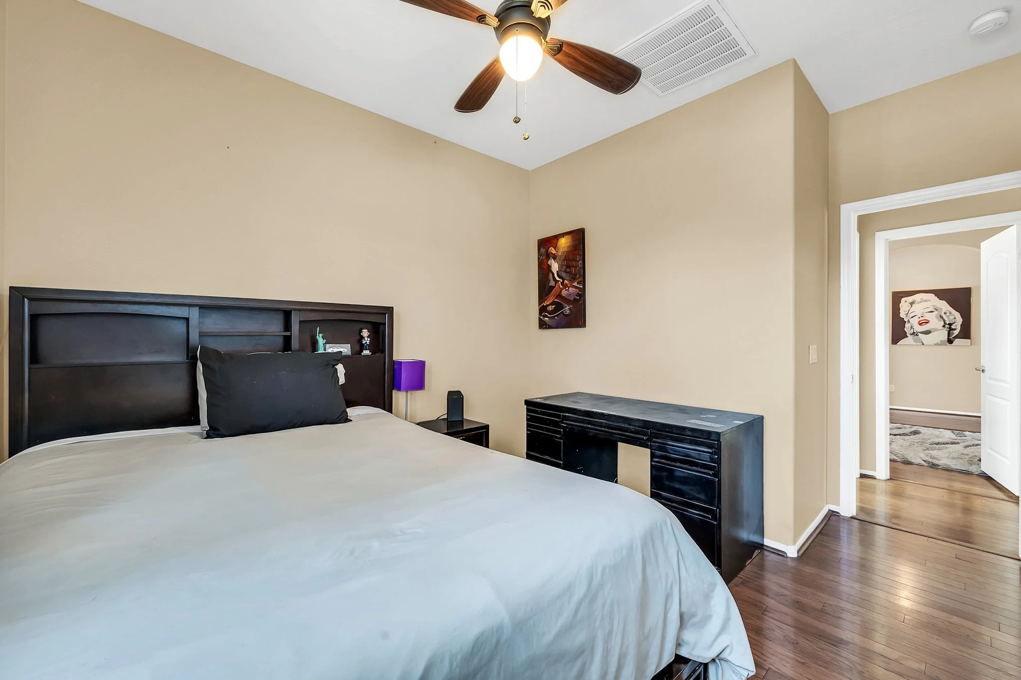 23077 S 214th St-28.jpg