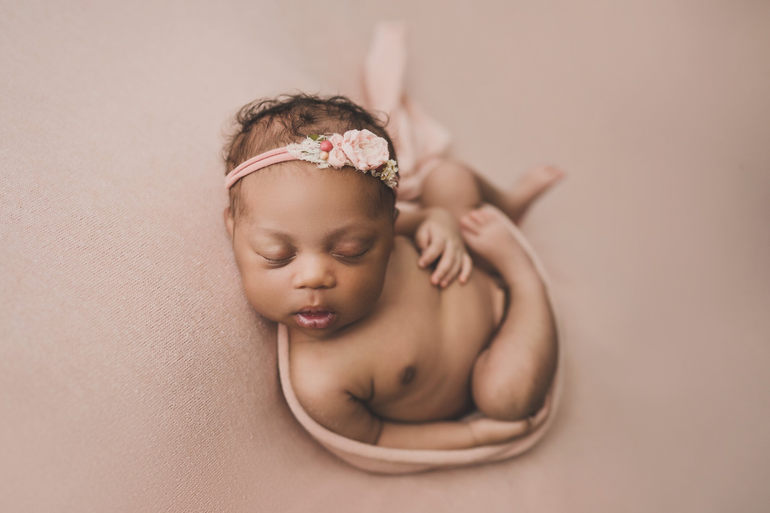 Philadelphia Newborn Photographer | Baby Girl #2