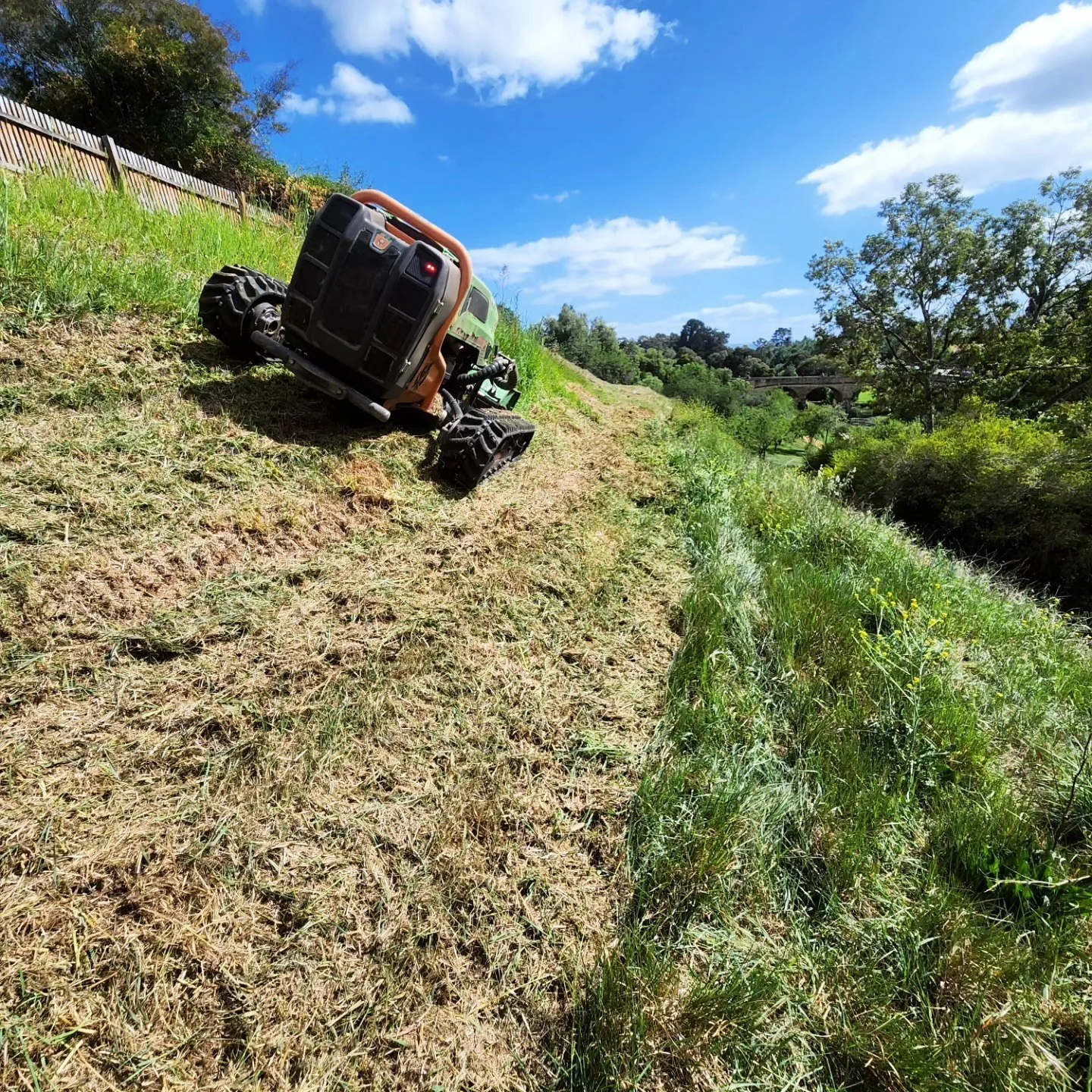 Forestry work can be hazardous work if proper safety precautions are not taken. Operators can be subjected to heatstroke, risk of bees and snakes, working on steep grades, and machine vibration. Many of these risks are mitigated by remote-controlled 
