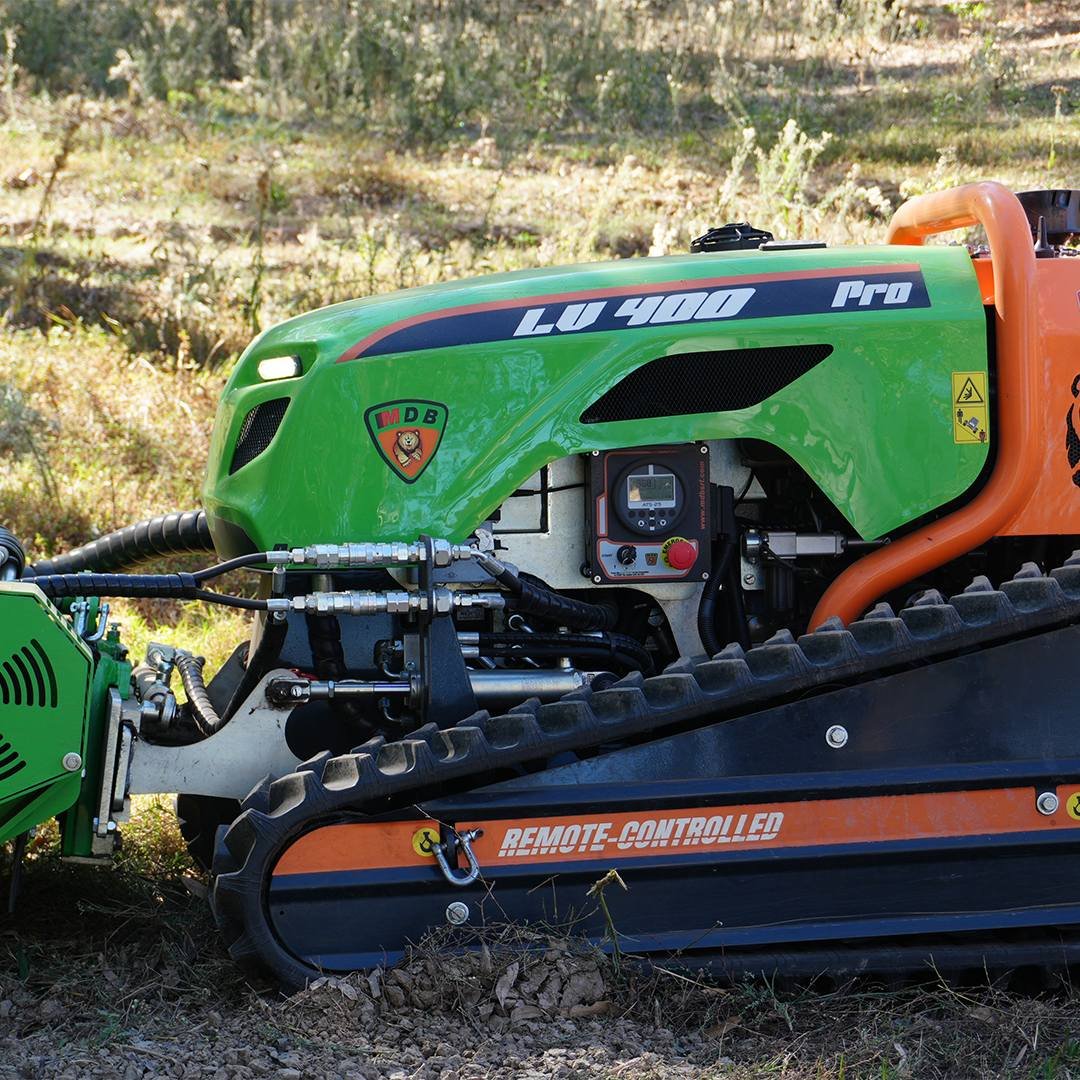 If mulching and land clearing on steep or potentially hazardous areas such as roadsides is your objective, the Green Climber LV400 Pro is the machine for you. 

Capable of mulching weeds, tough grasses and brush, the LV400 Pro will make quick work of